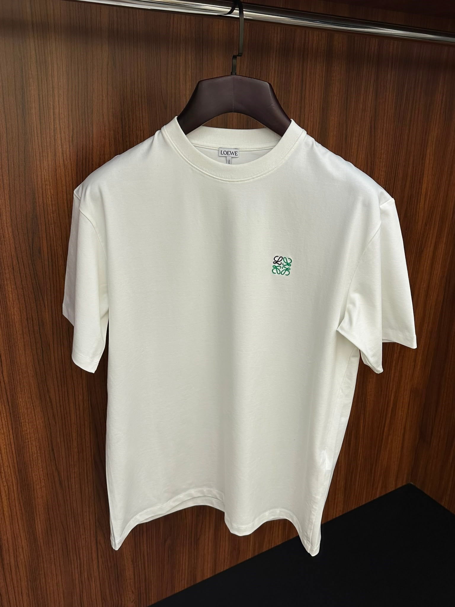 Göğüs Nakış Logolu Bisiklet Yaka T-Shirt
