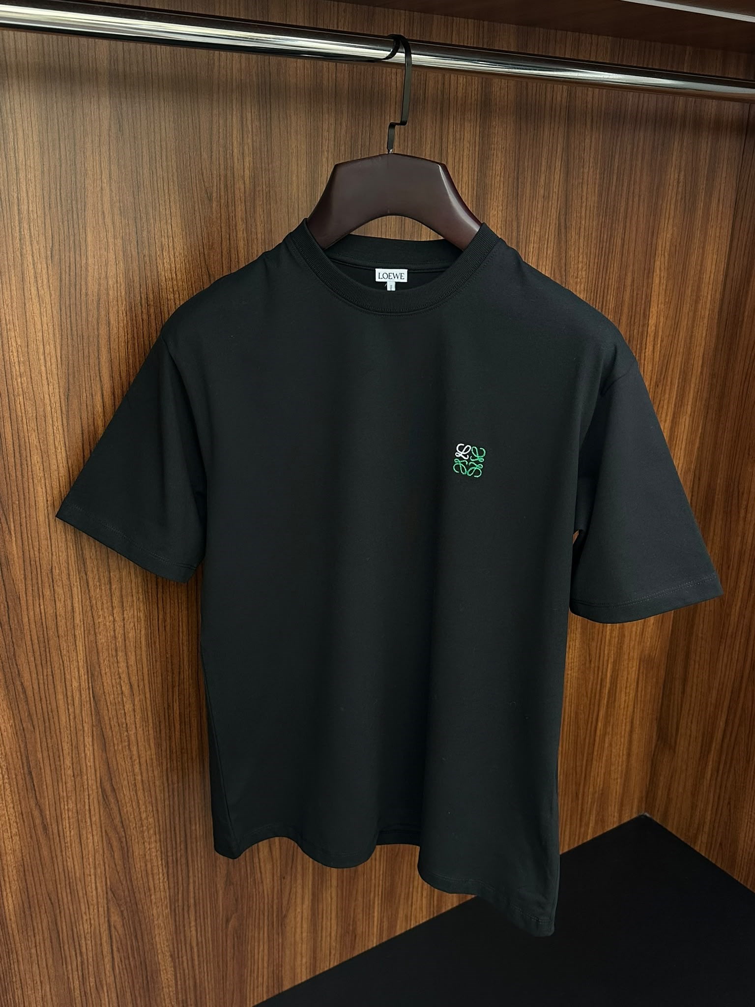 Göğüs Nakış Logolu Bisiklet Yaka T-Shirt