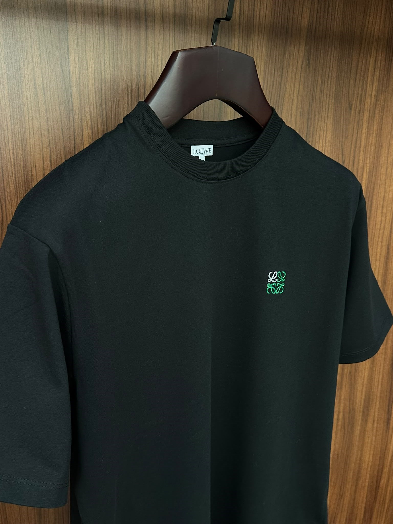 Göğüs Nakış Logolu Bisiklet Yaka T-Shirt