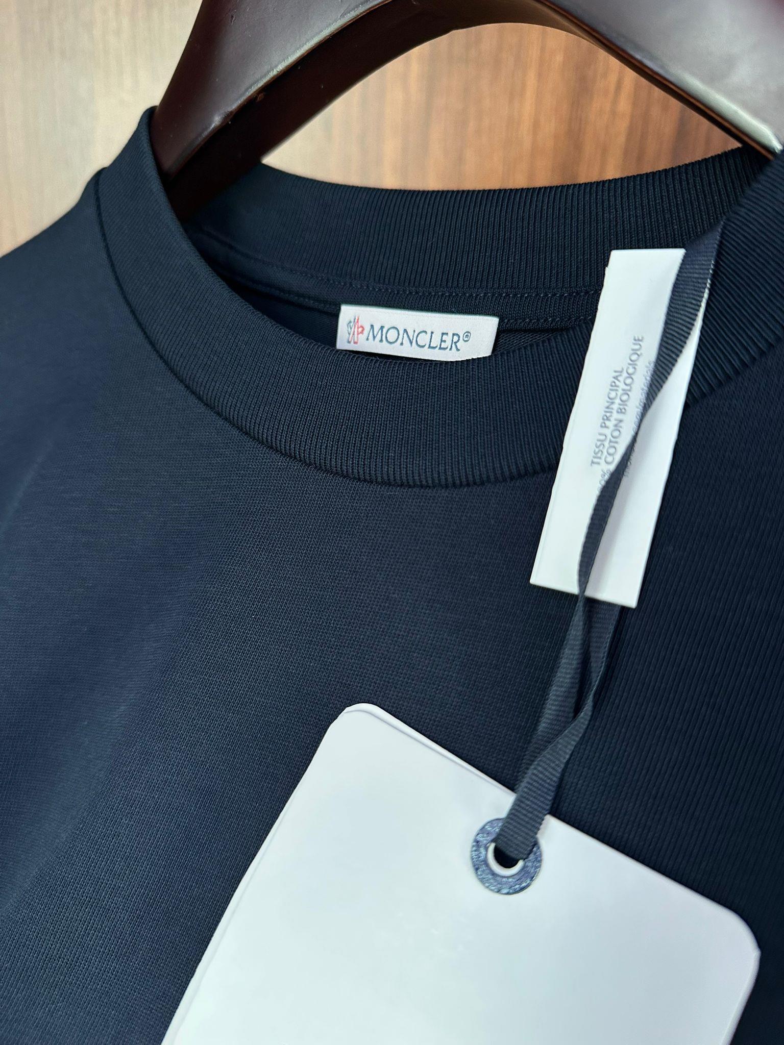 Göğüs Nakış Logolu T-Shirt