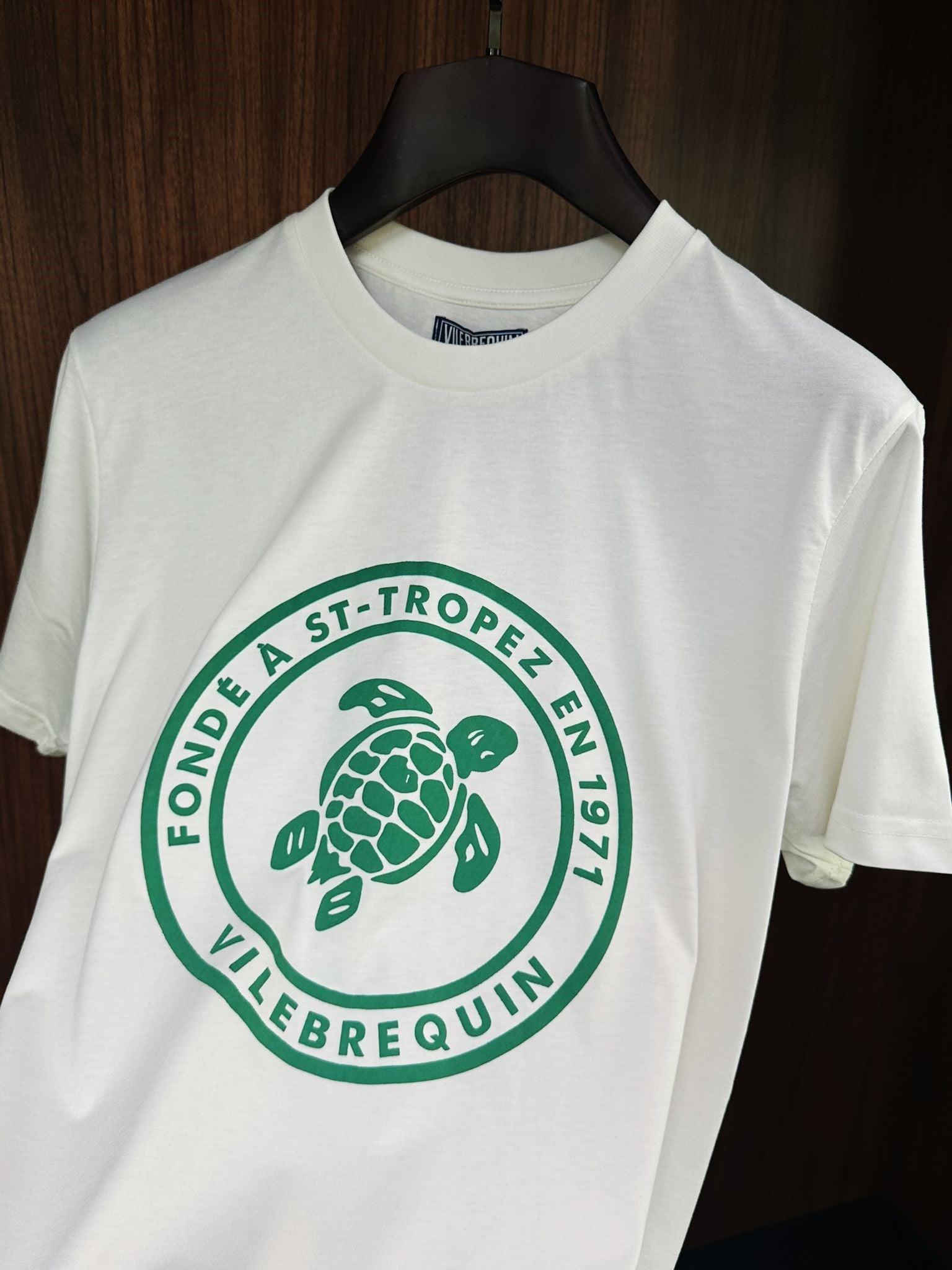 Kabartma Kamplumbağa Baskılı T-Shirt