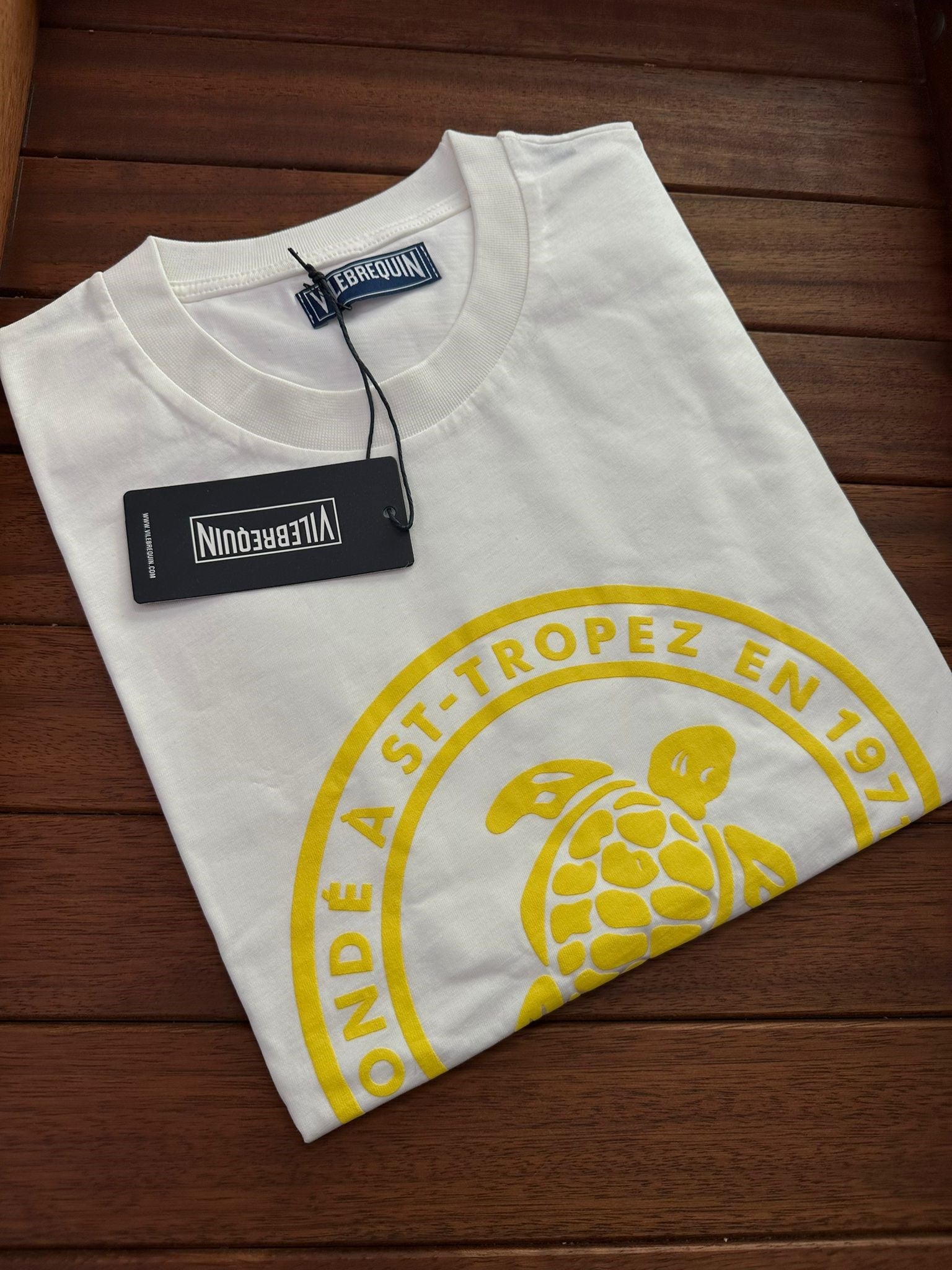 Kabartma Kamplumbağa Baskılı T-Shirt