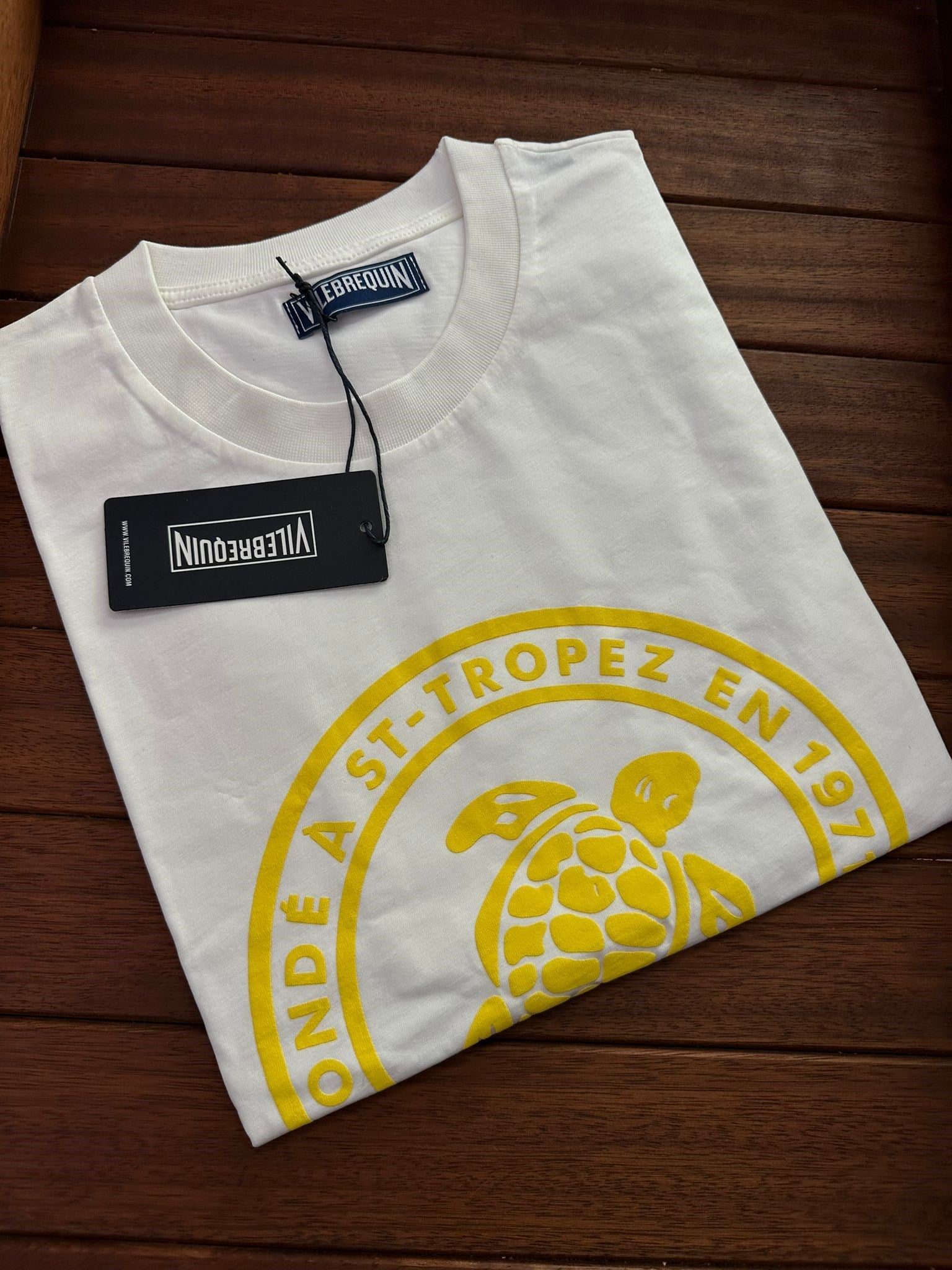 Kabartma Kamplumbağa Baskılı T-Shirt