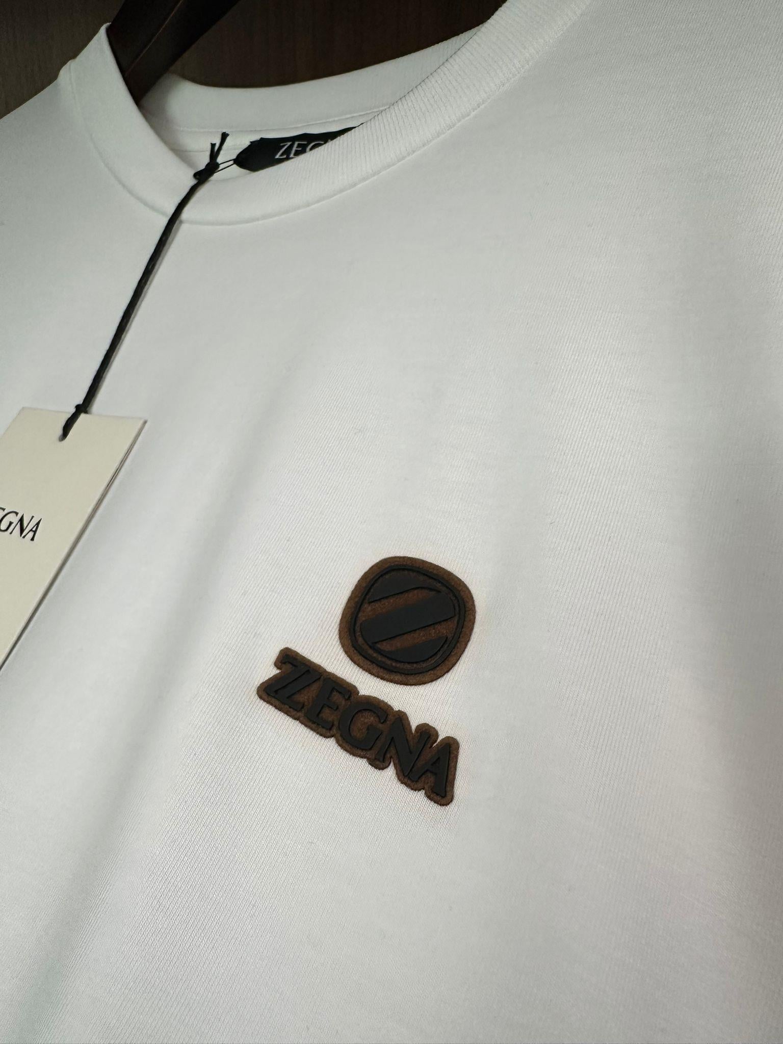 Marka Logolu Modal Kumaş Basic T-Shirt