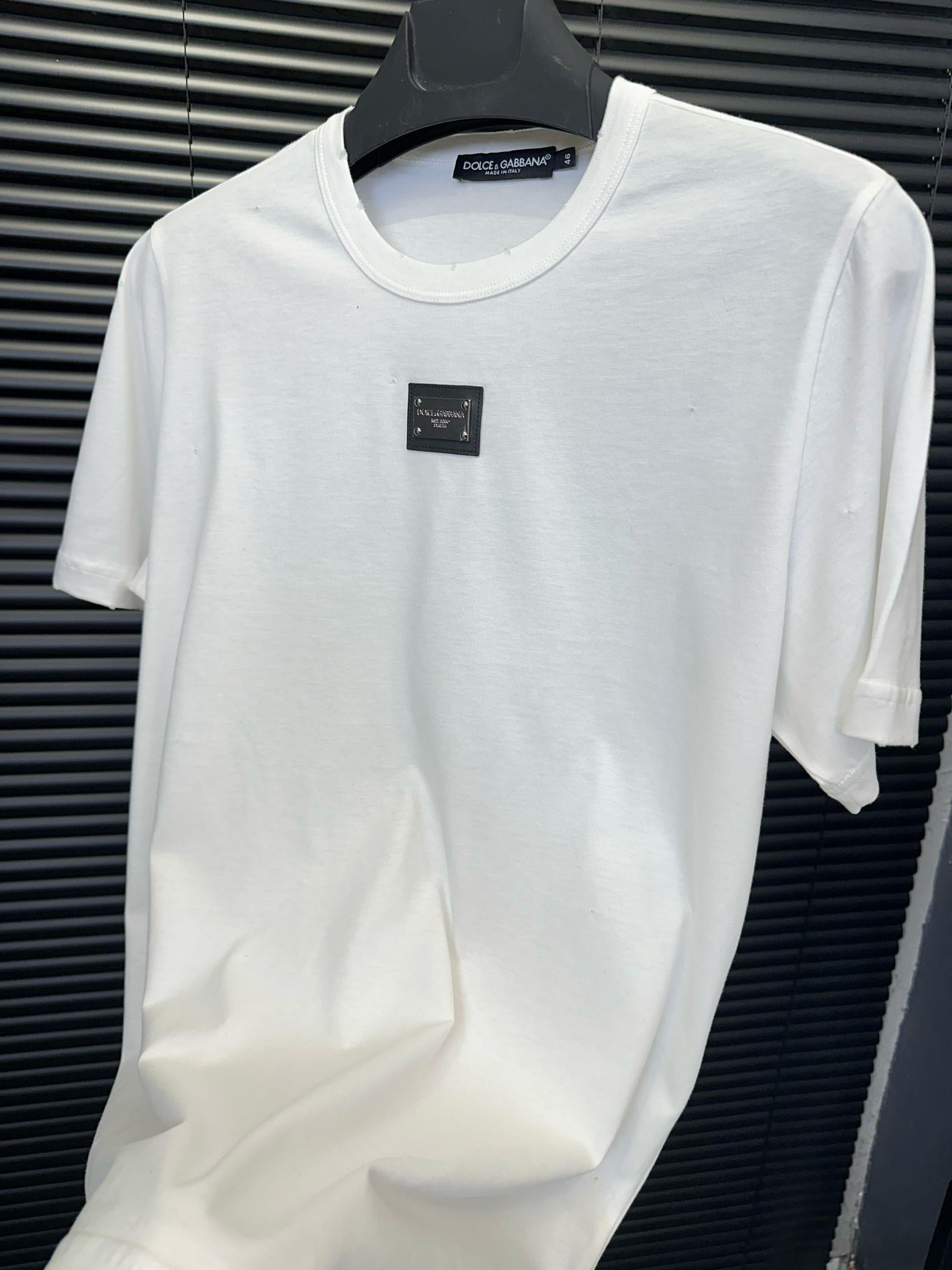 Metal Armalı Yırtık Detaylı Slim Fit T-Shirt - Beyaz