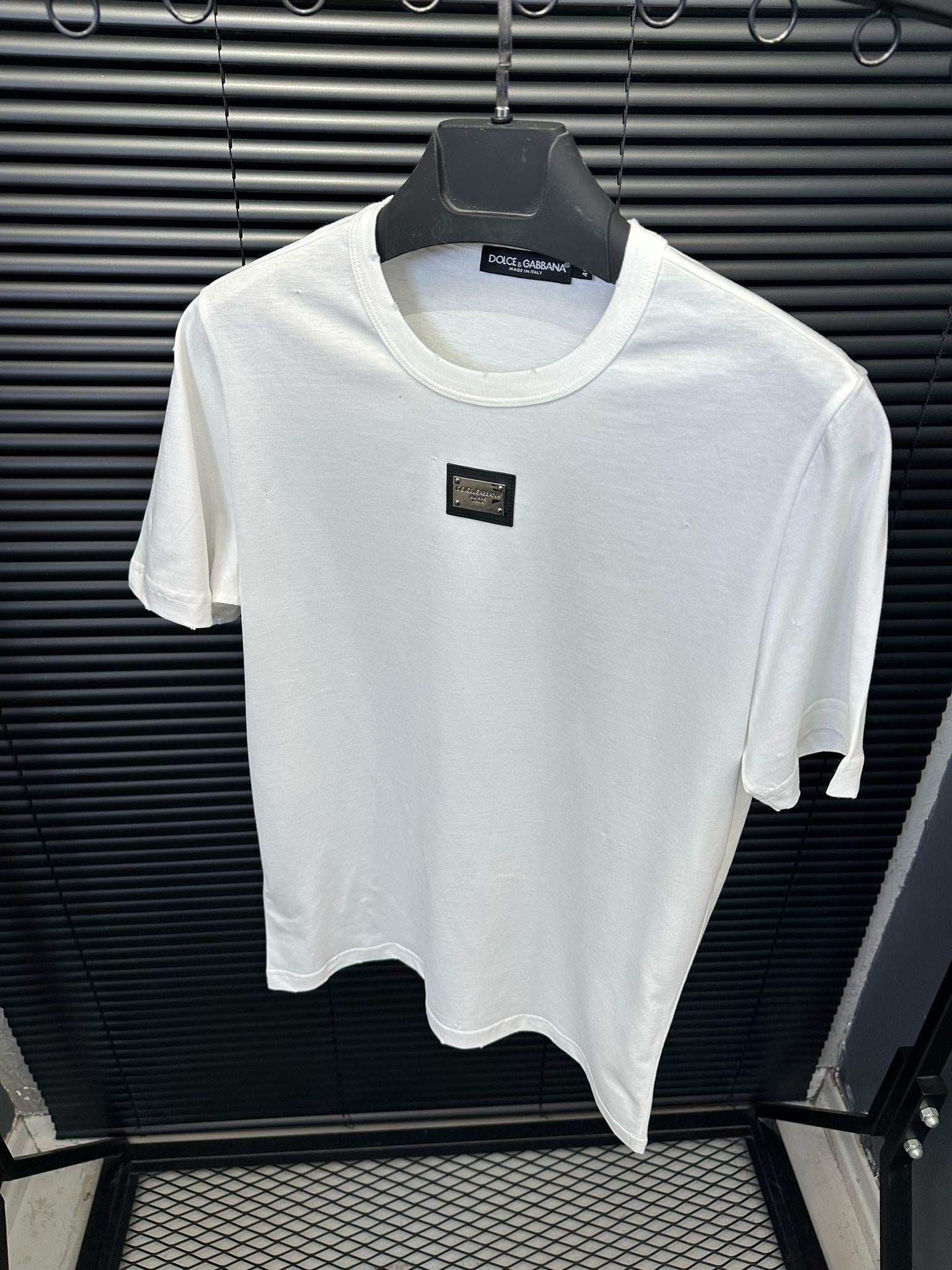 Metal Armalı Yırtık Detaylı Slim Fit T-Shirt - Beyaz