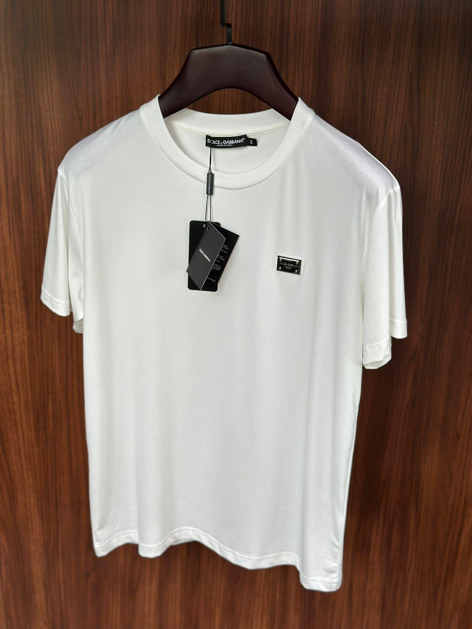 Metal Logolu Modal Kumaş Basic T-Shirt