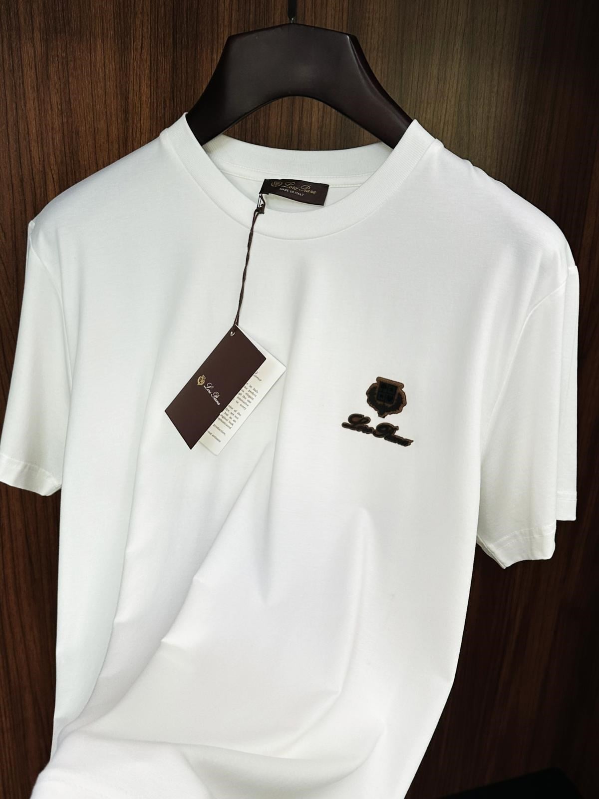 Nakış Arma Üzeri Silikon Logolu T-Shirt