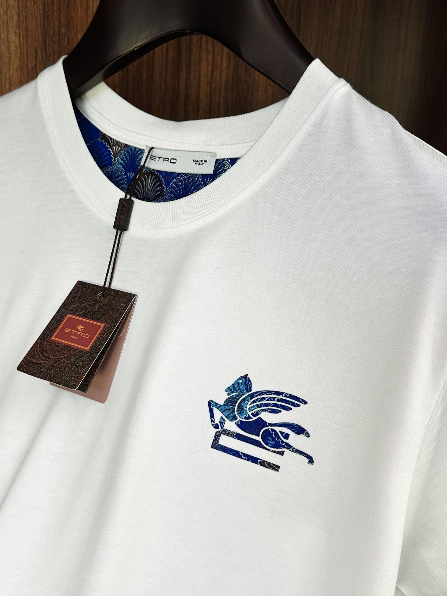 Nakış Logolu Bisiklet Yaka T-Shirt