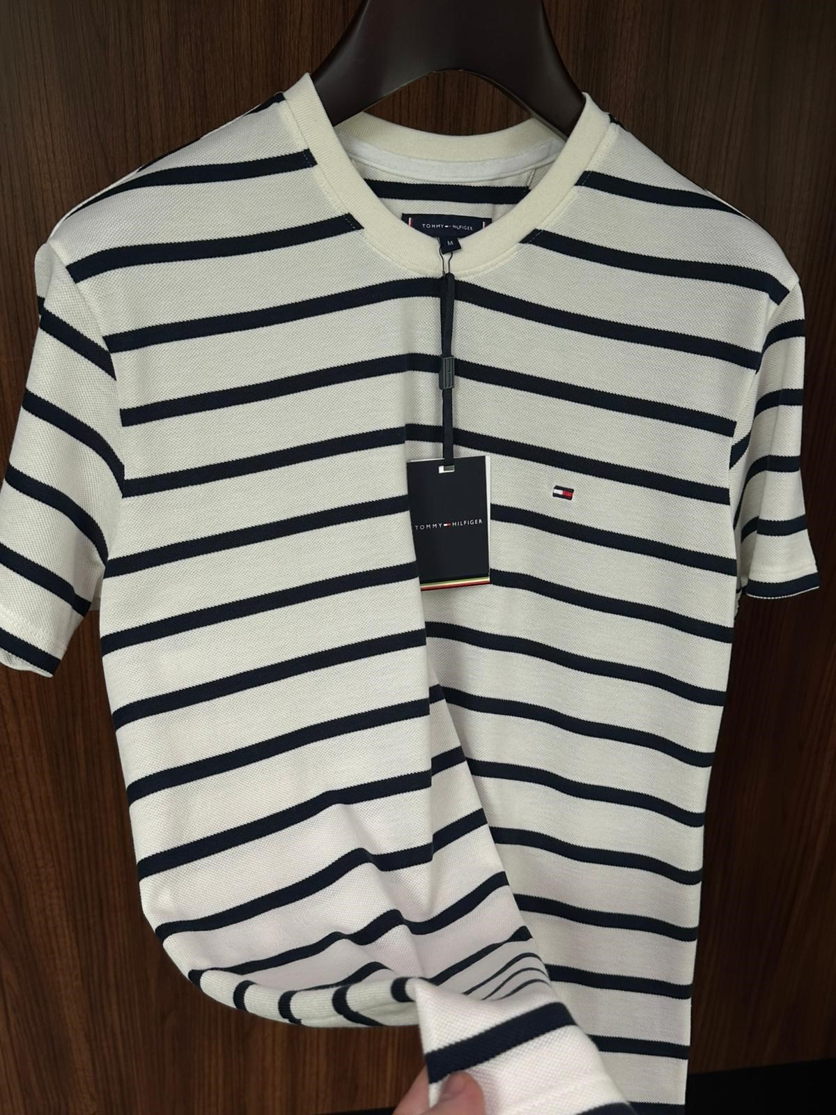 Nakış Logolu Yatay Çizgili T-Shirt