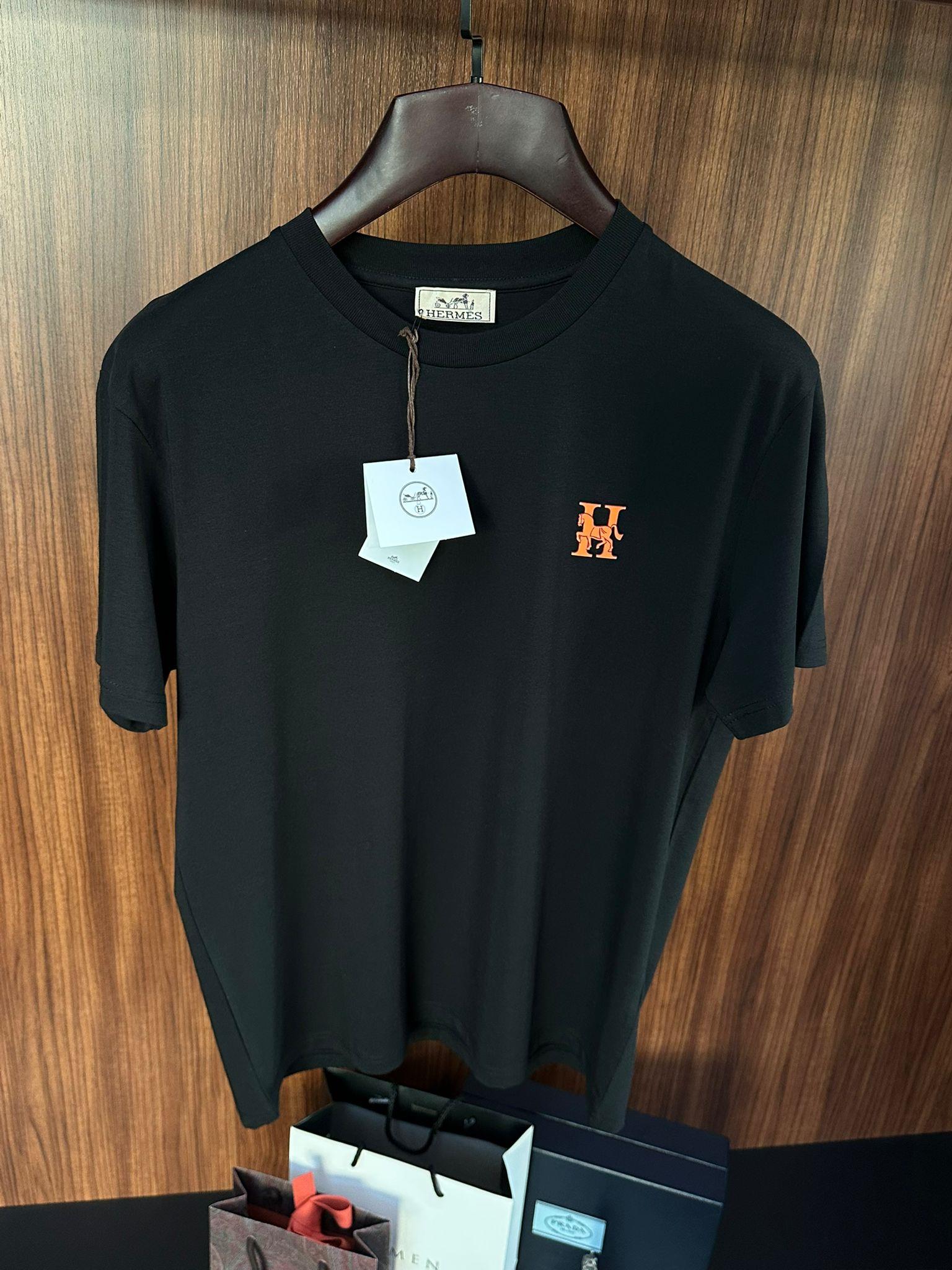 Silikon Kabartma Logolu T-Shirt