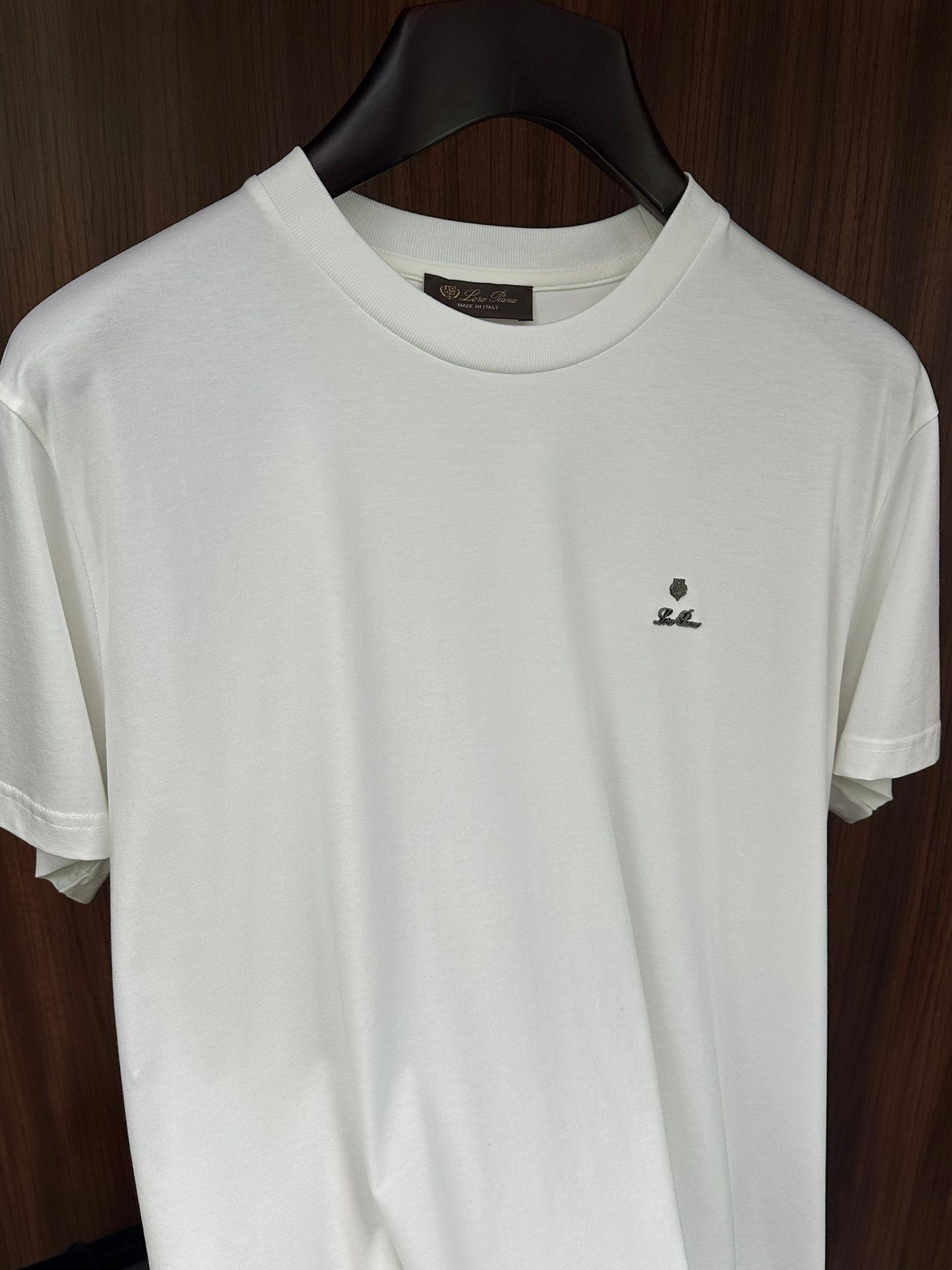 Silver Metal Logolu T-Shirt