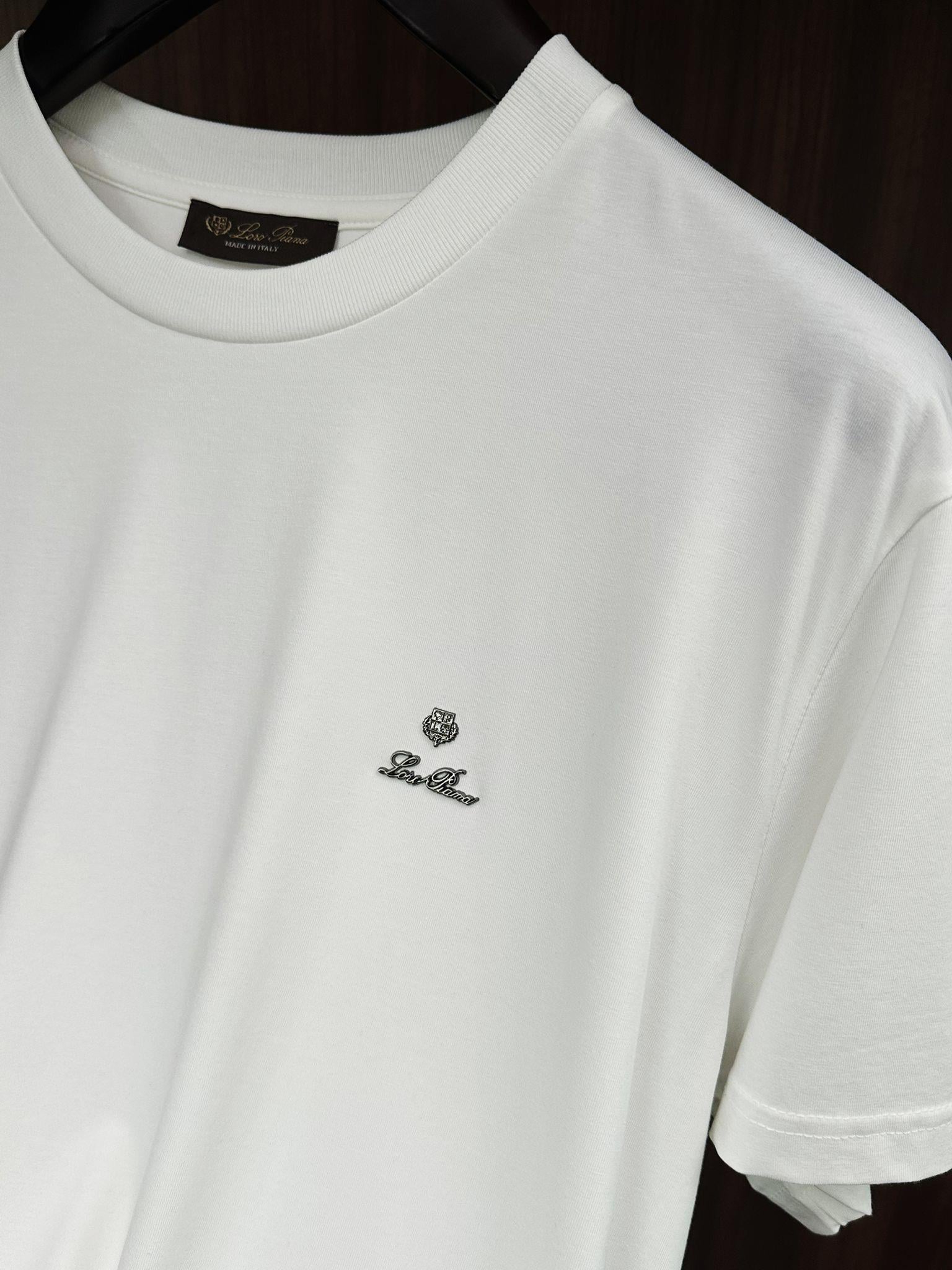 Silver Metal Logolu T-Shirt