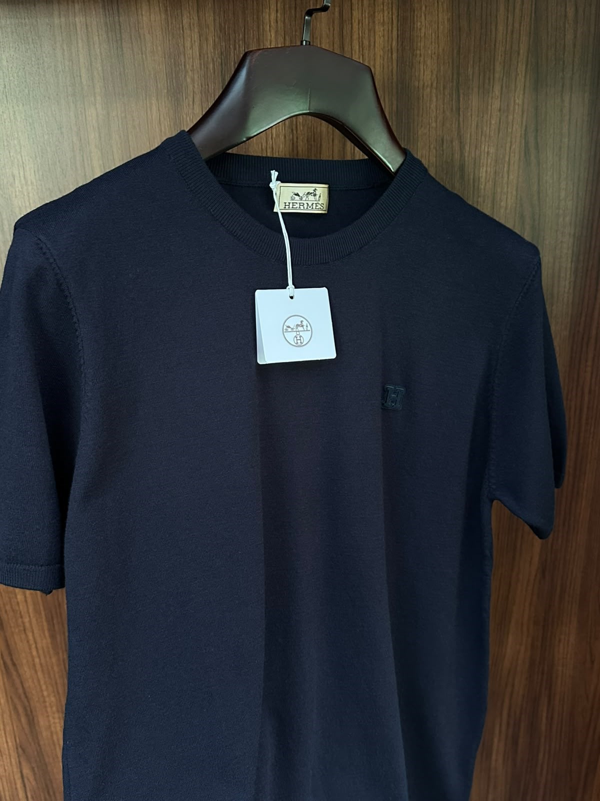 Tonaton Kabartma Logolu Triko T-Shirt