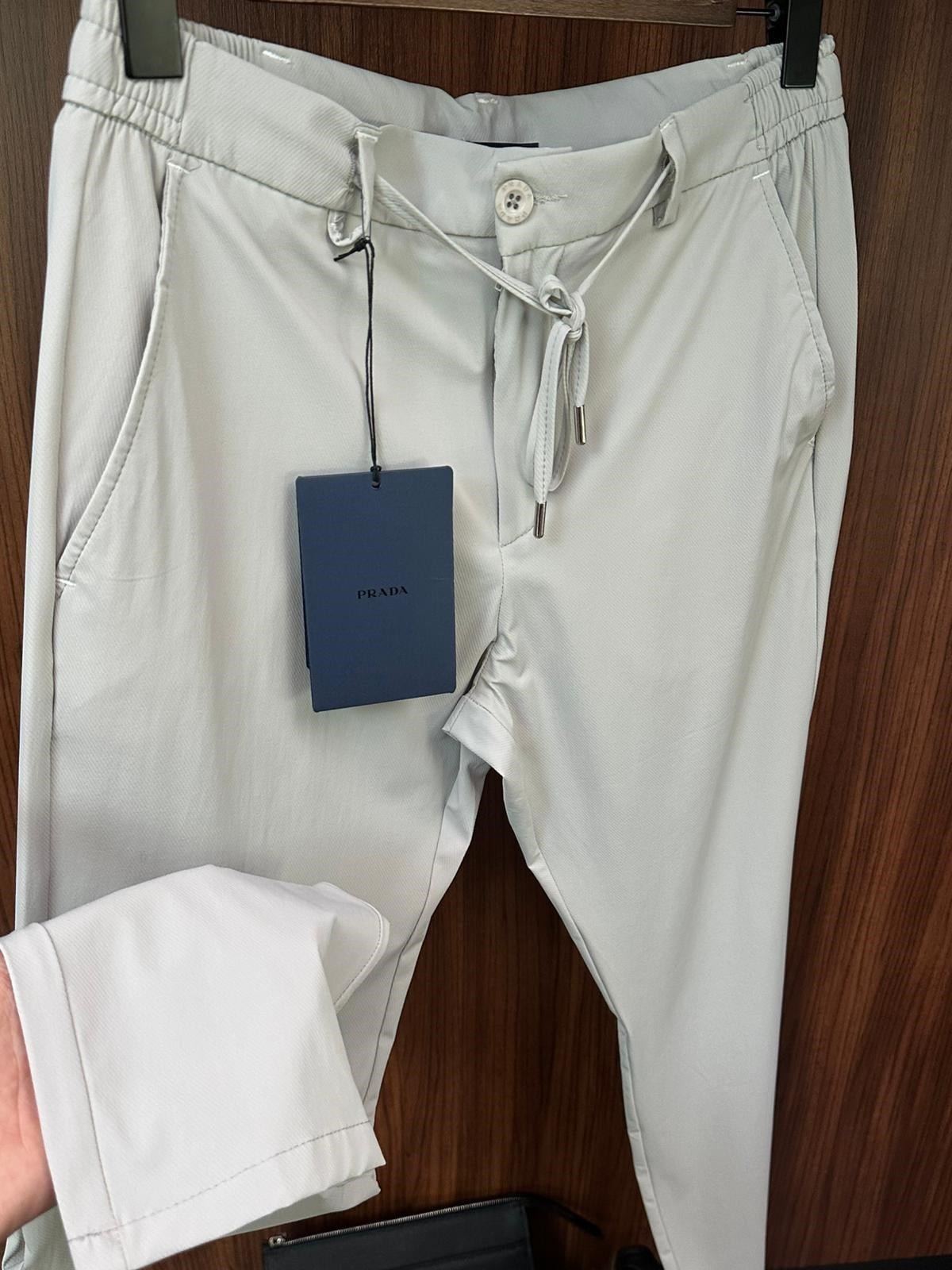 Metal Logolu Jogger Pantolon