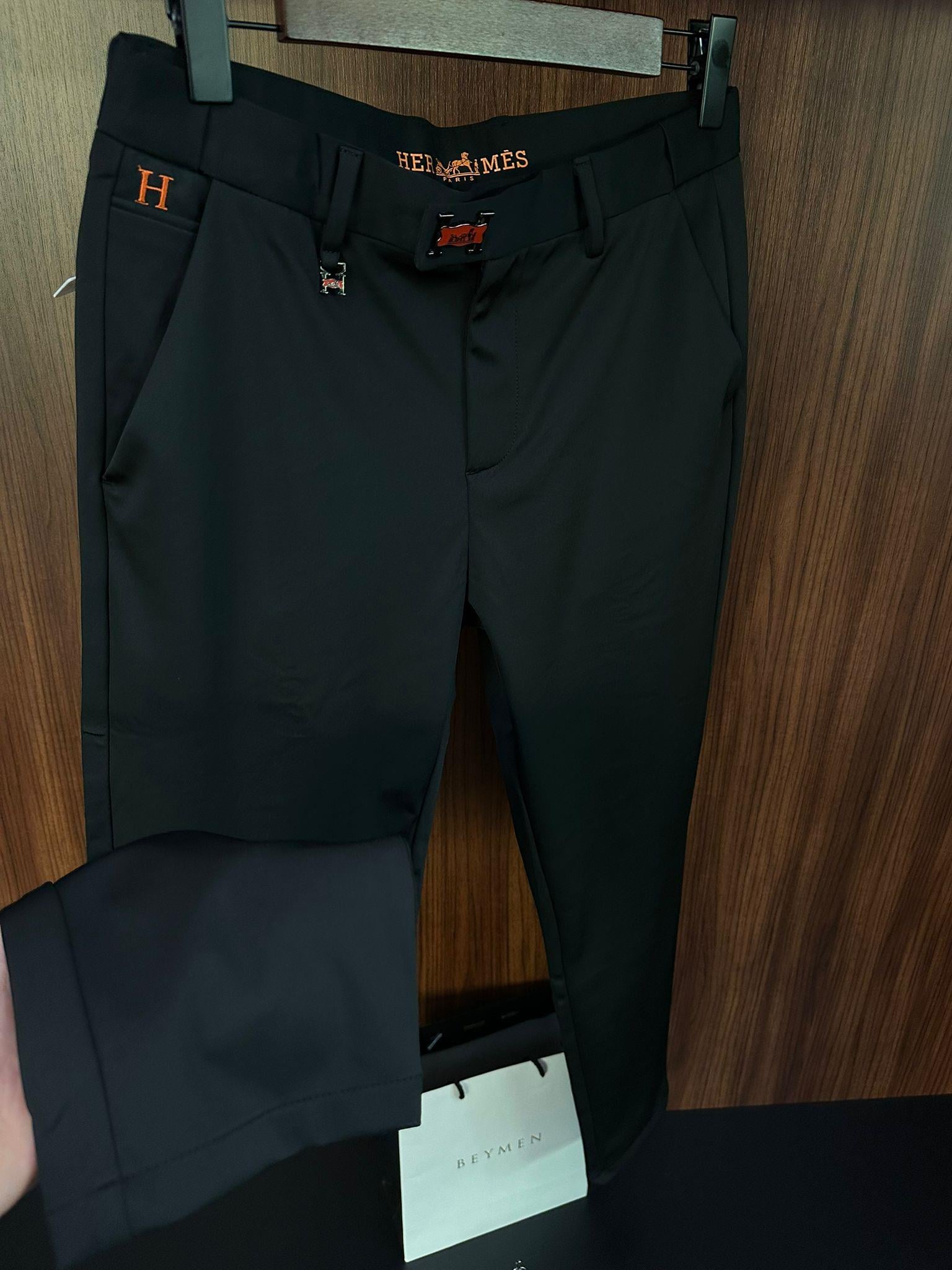 Nakış Logo Düğme Detaylı Jogger