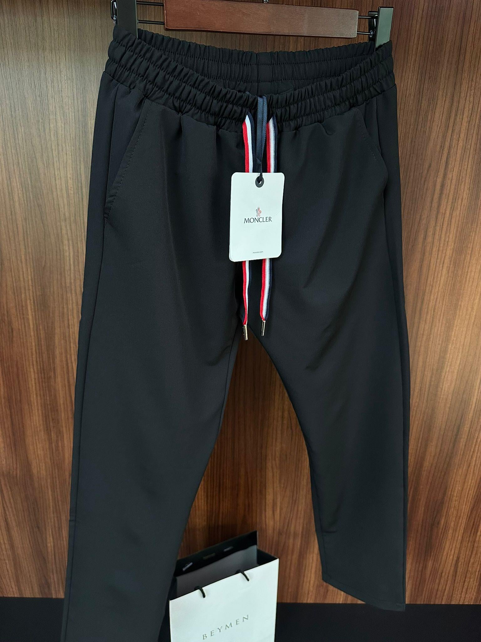 Nakış Logolu Paraşüt Kumaş Pantolon