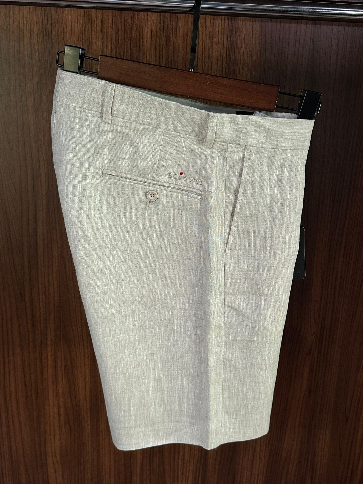 Nakış Logolu %100 Saf Keten Şort