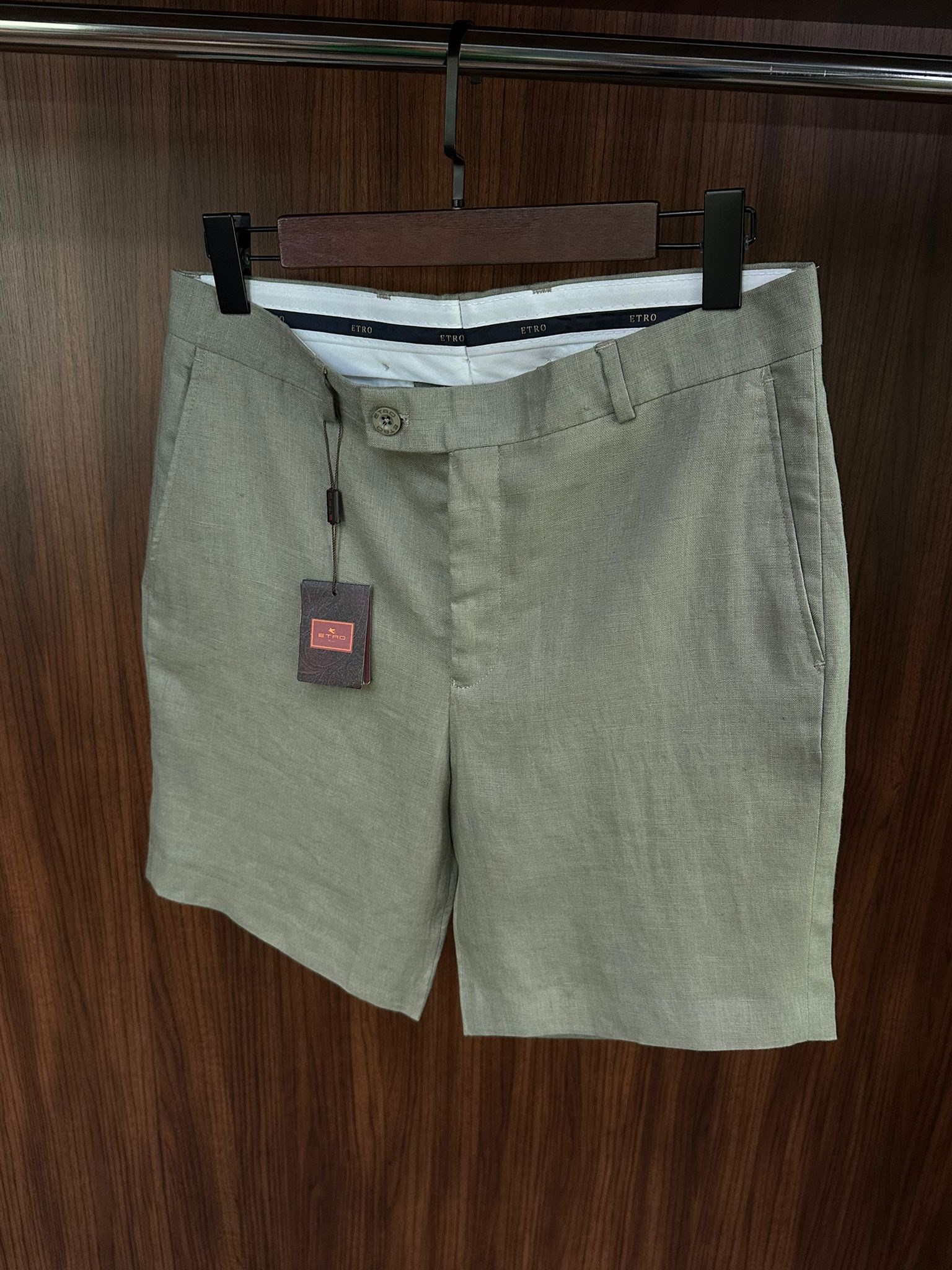 Nakış Logolu Bermuda Şort