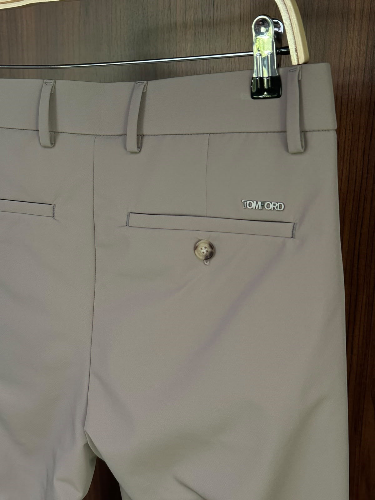 Arka Cep Metal Logo Detaylı Modal Kumaş  Pantolon