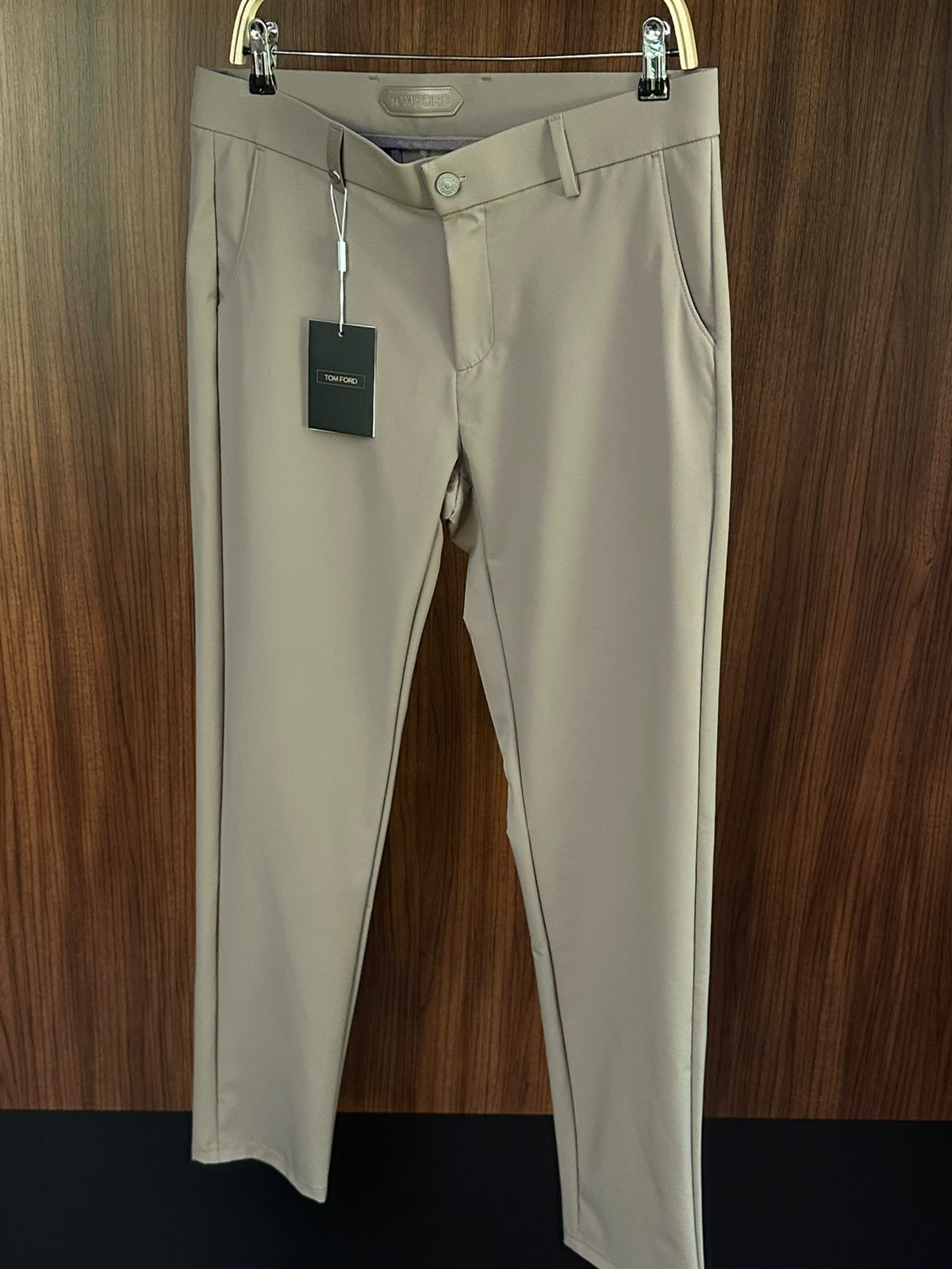 Arka Cep Metal Logo Detaylı Modal Kumaş  Pantolon