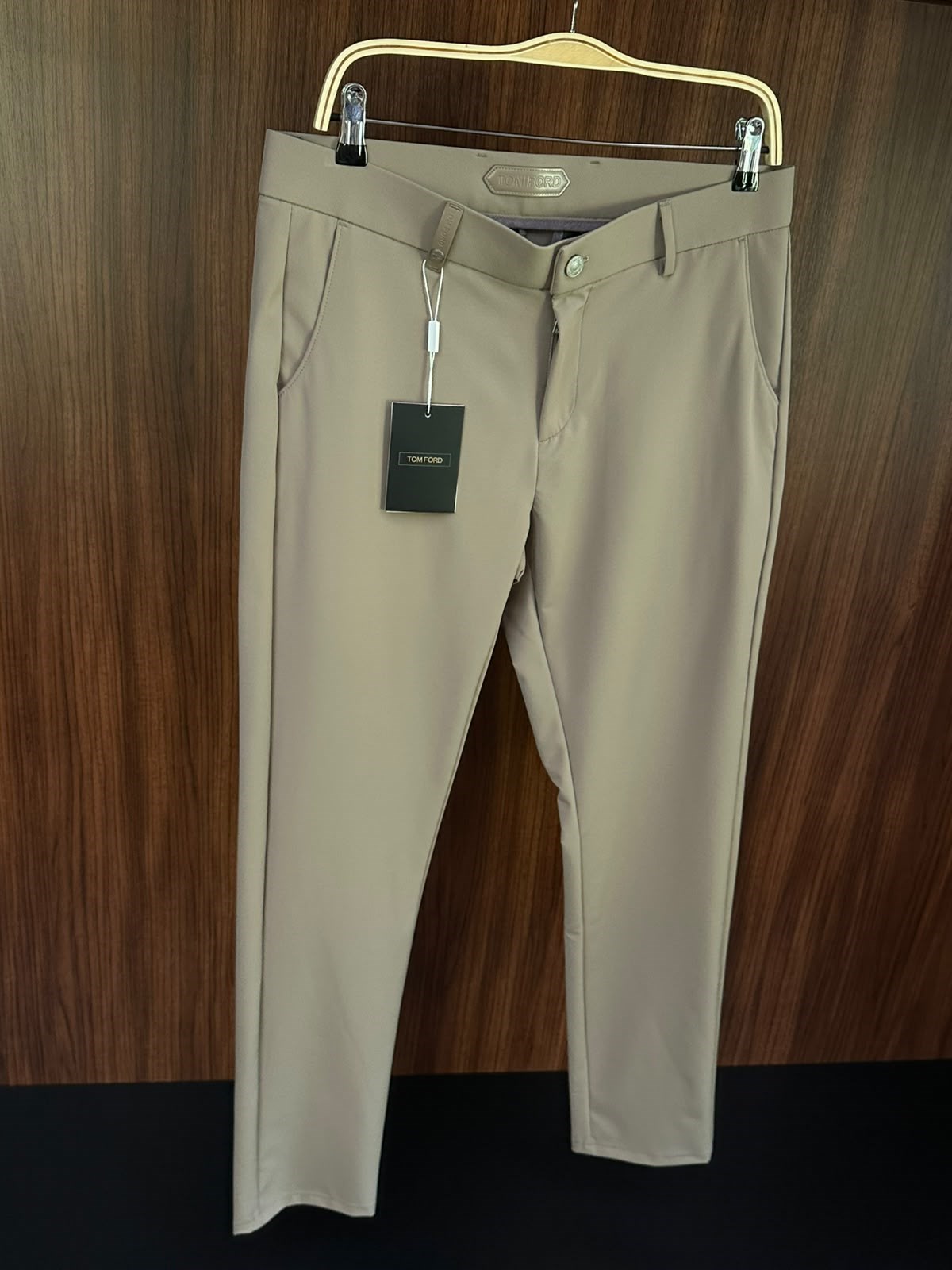 Arka Cep Metal Logo Detaylı Modal Kumaş  Pantolon