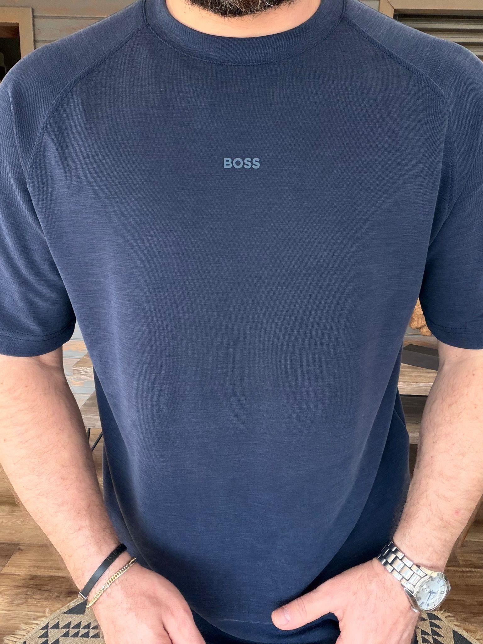 Göğüs Marka Yazılı Modal Kumaş T-Shirt