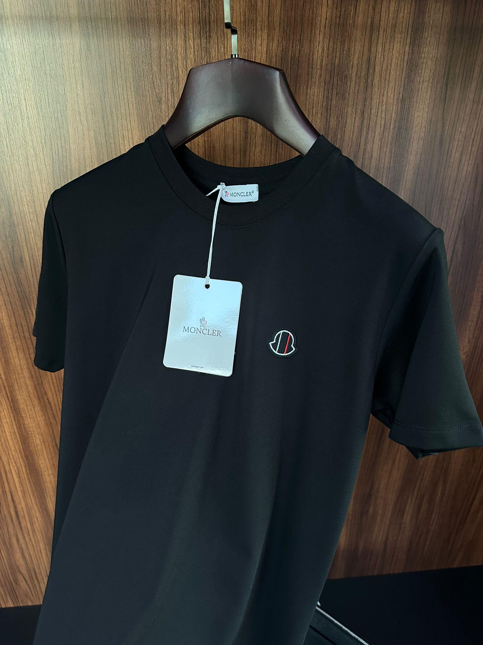 Göğüs Nakış Logolu Modal Kumaş T-Shirt
