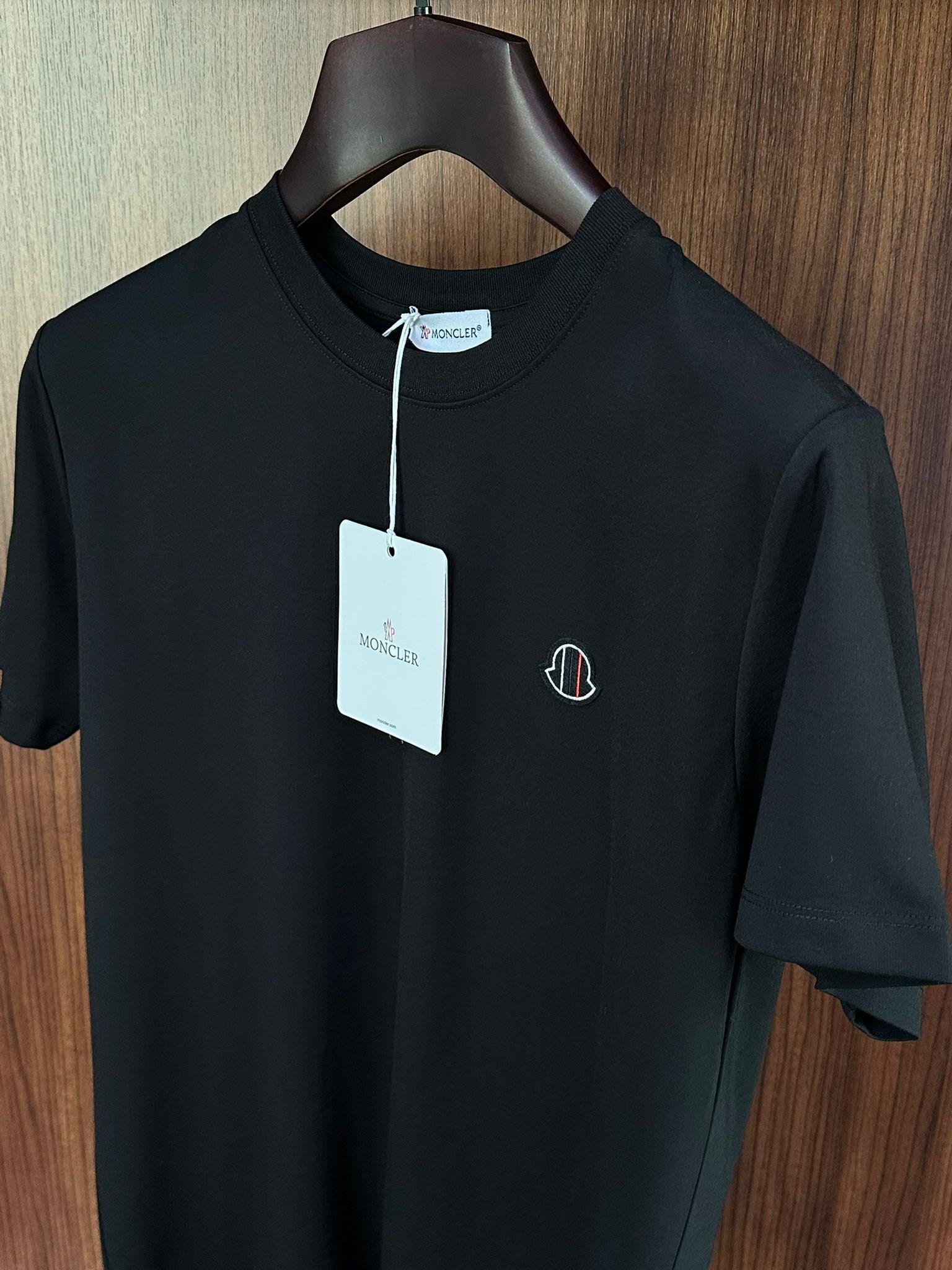 Göğüs Nakış Logolu Modal Kumaş T-Shirt