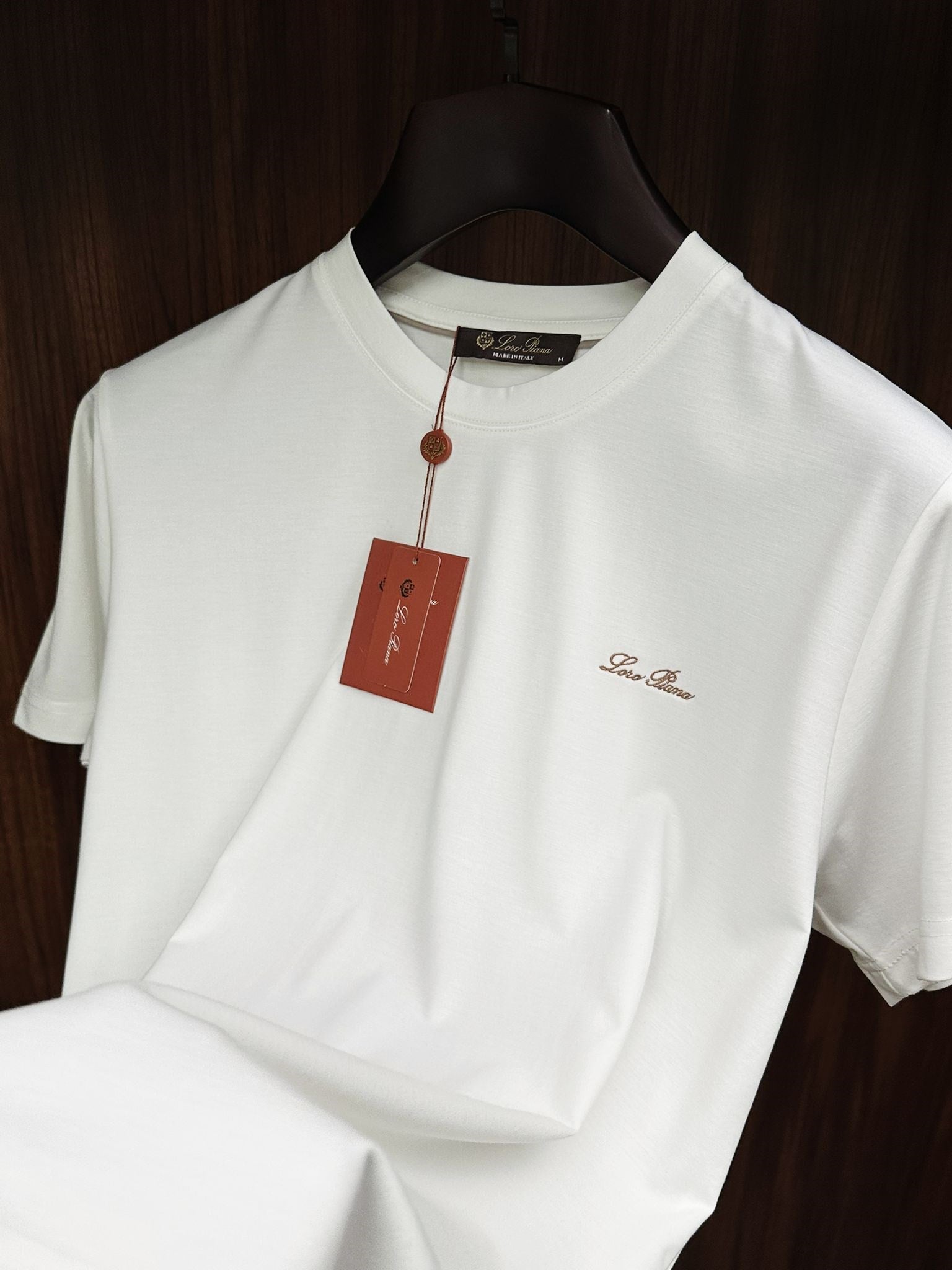 Nakış İşleme Marka Yazılı Modal Kumaş T-Shirt