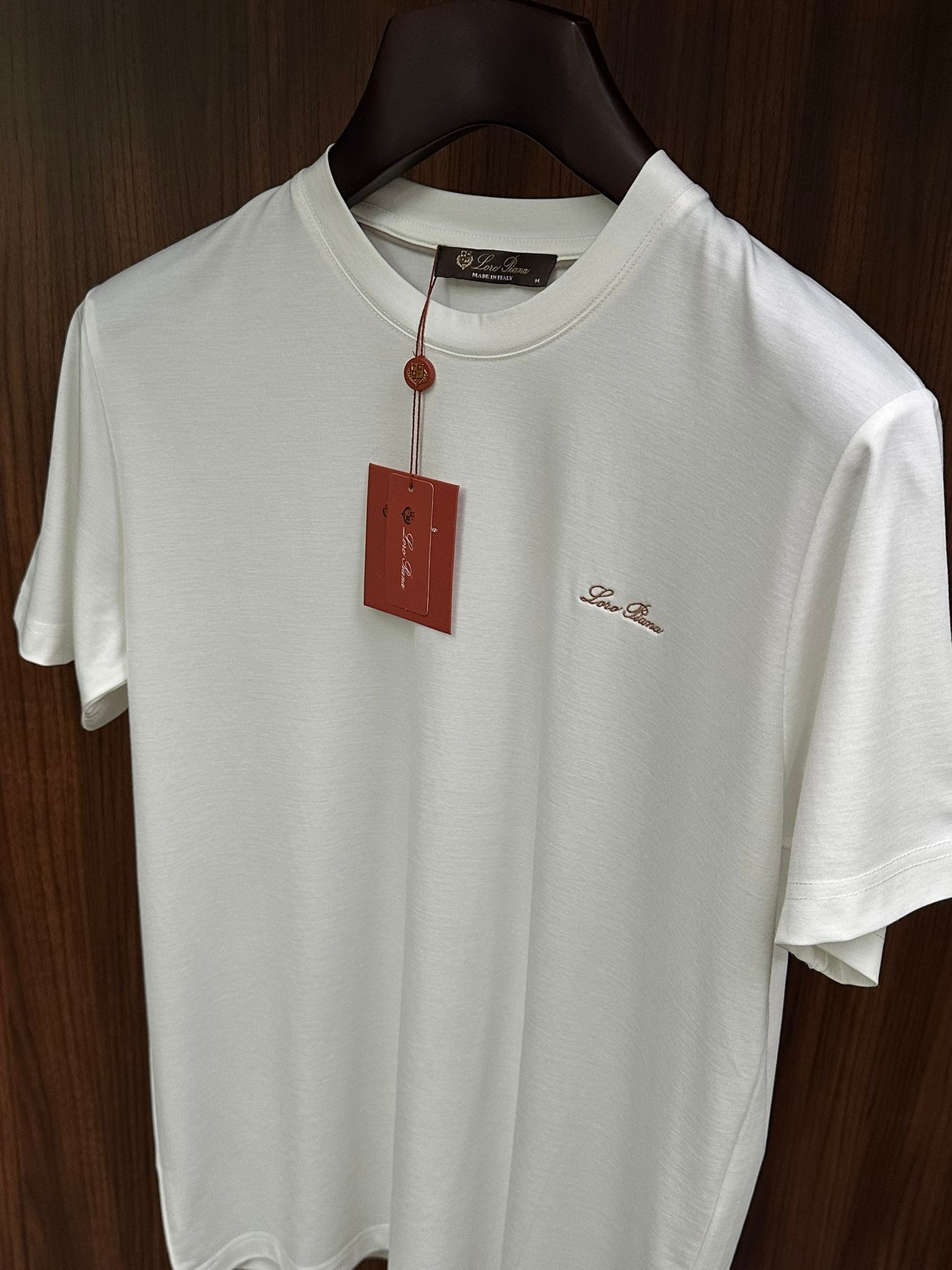Nakış İşleme Marka Yazılı Modal Kumaş T-Shirt
