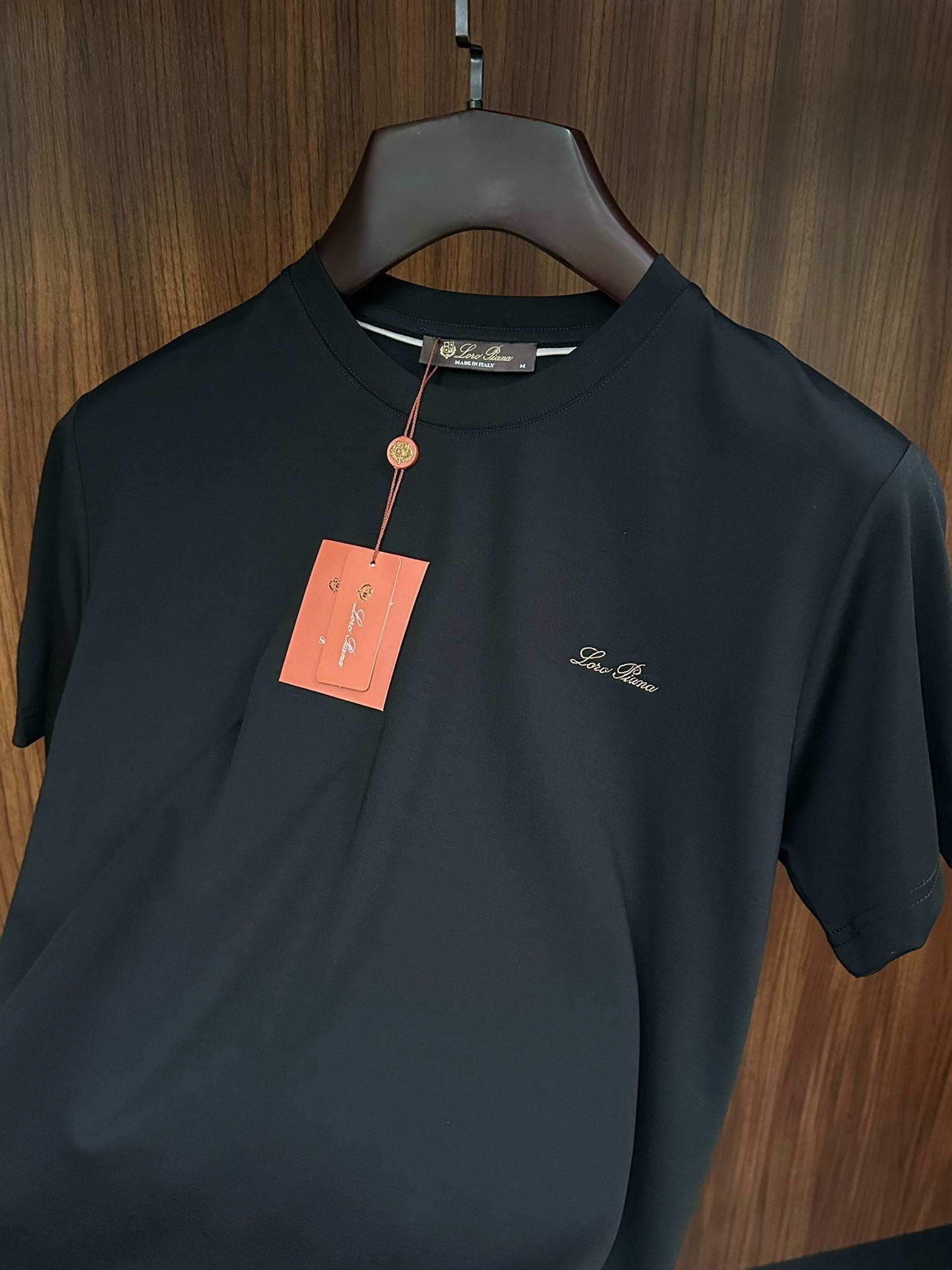 Nakış İşleme Marka Yazılı Modal Kumaş T-Shirt