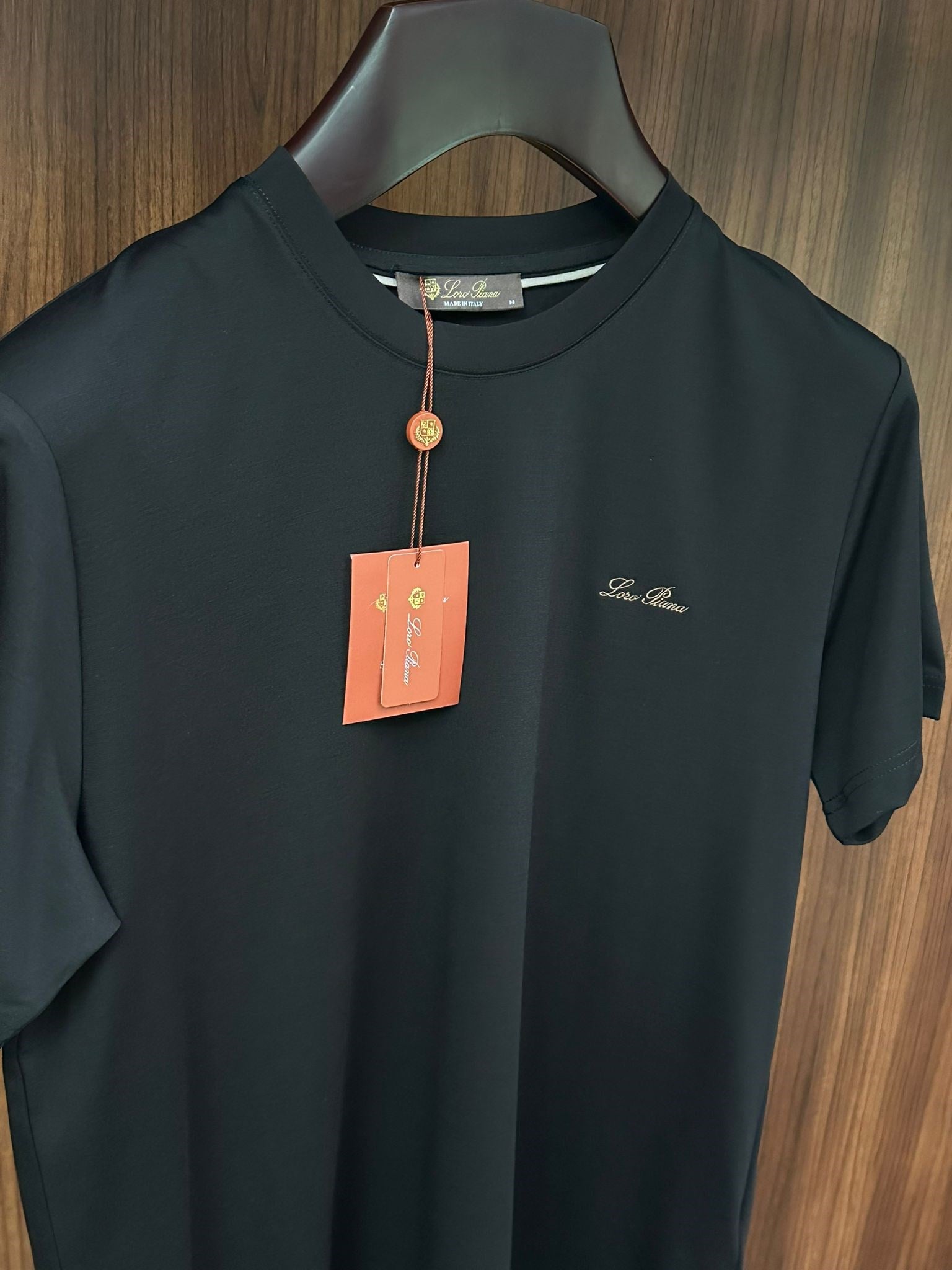 Nakış İşleme Marka Yazılı Modal Kumaş T-Shirt