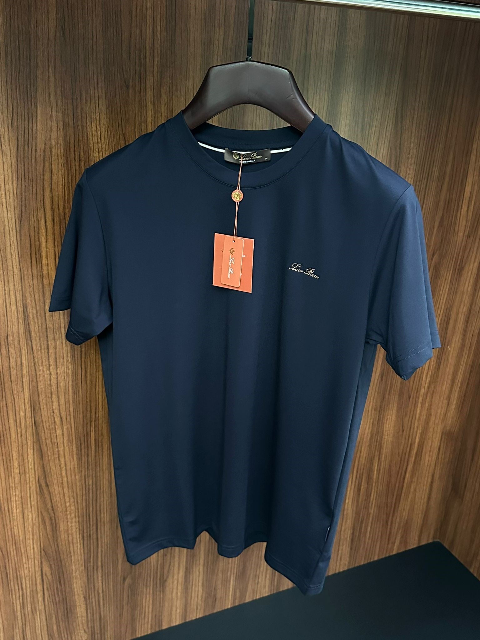 Nakış İşleme Marka Yazılı Modal Kumaş T-Shirt