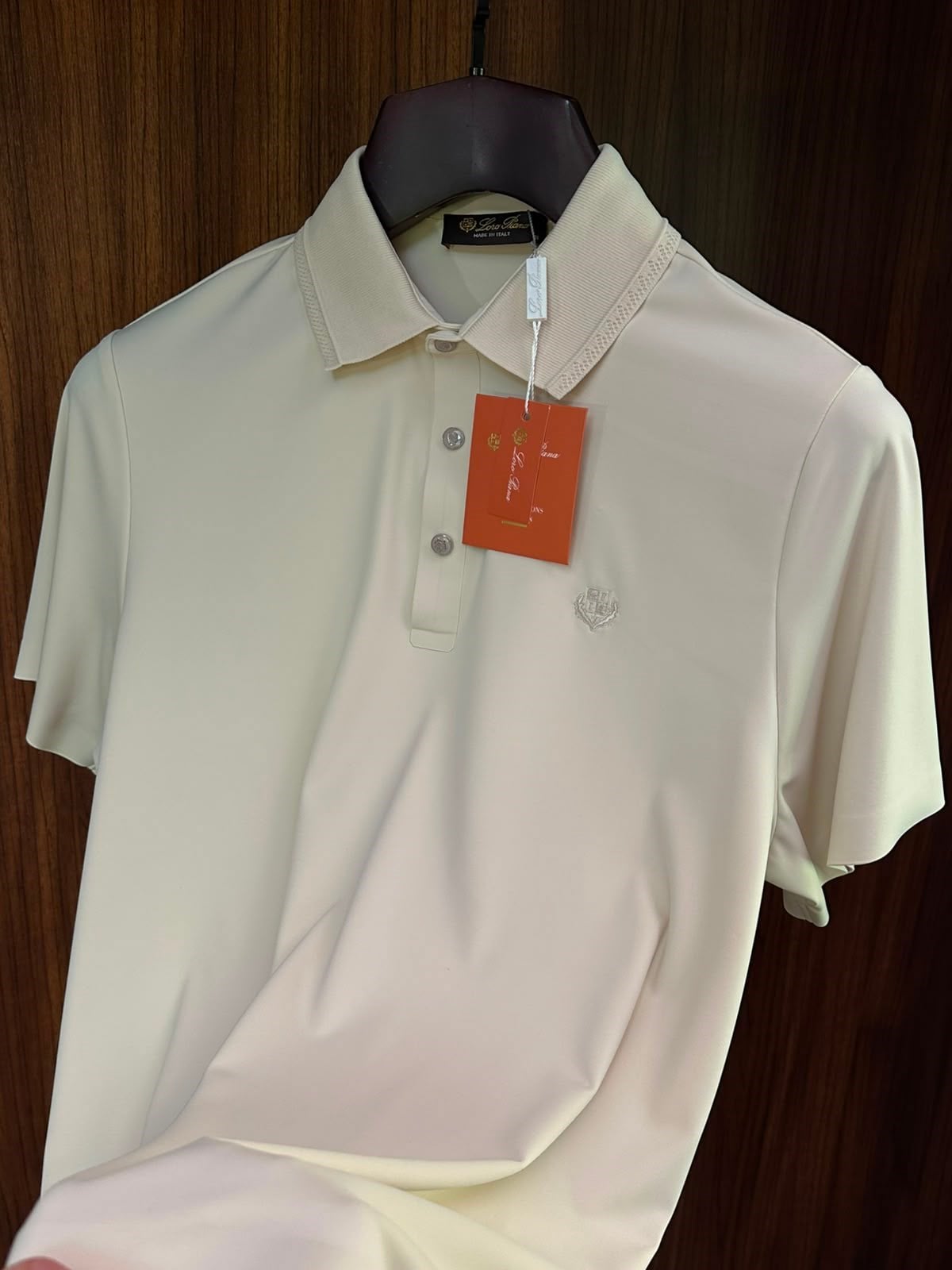 Nakış Logolu Yaka Ribanalı T-Shirt