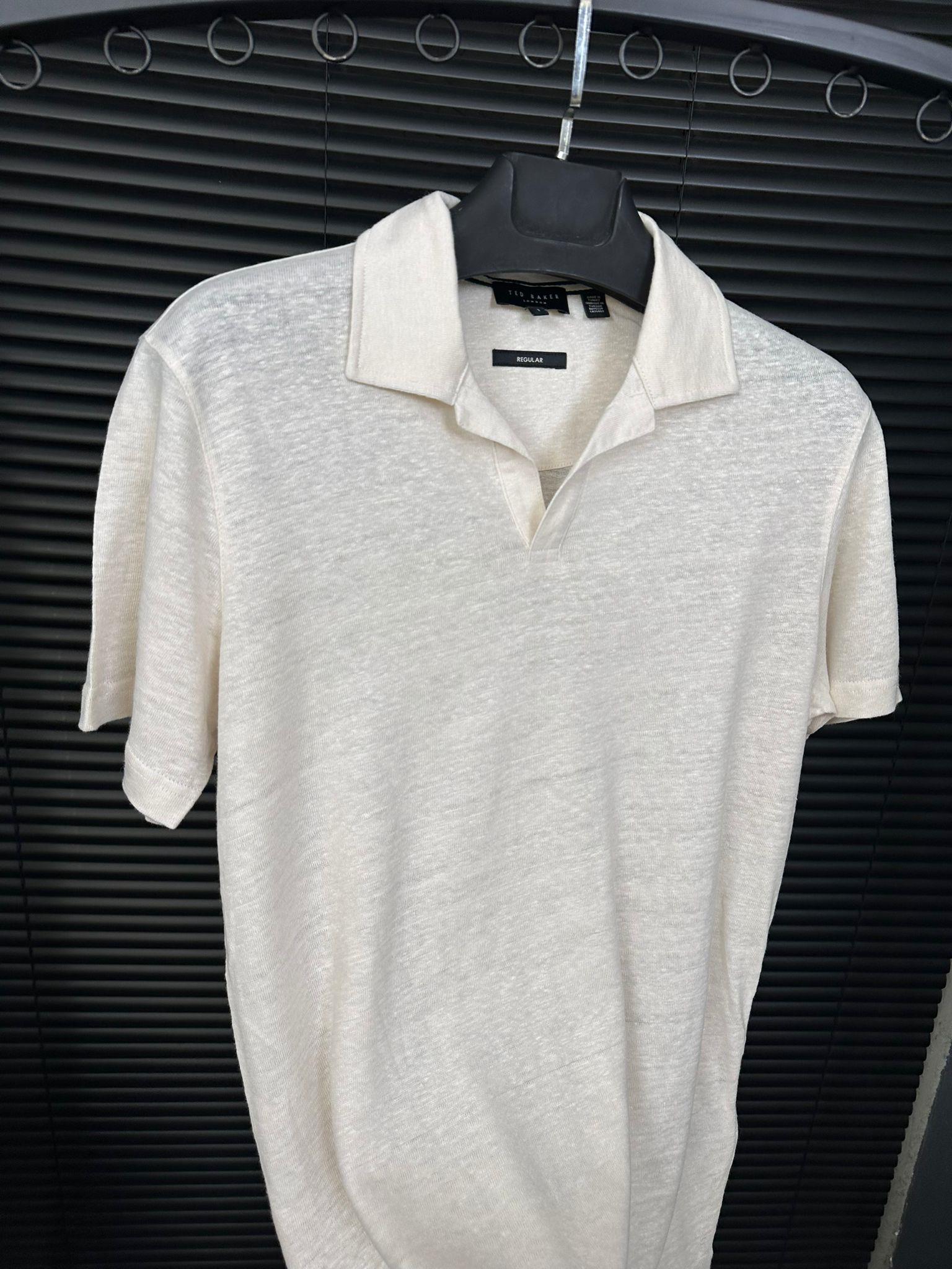 Merserize Kumaş Yakalı T-Shirt