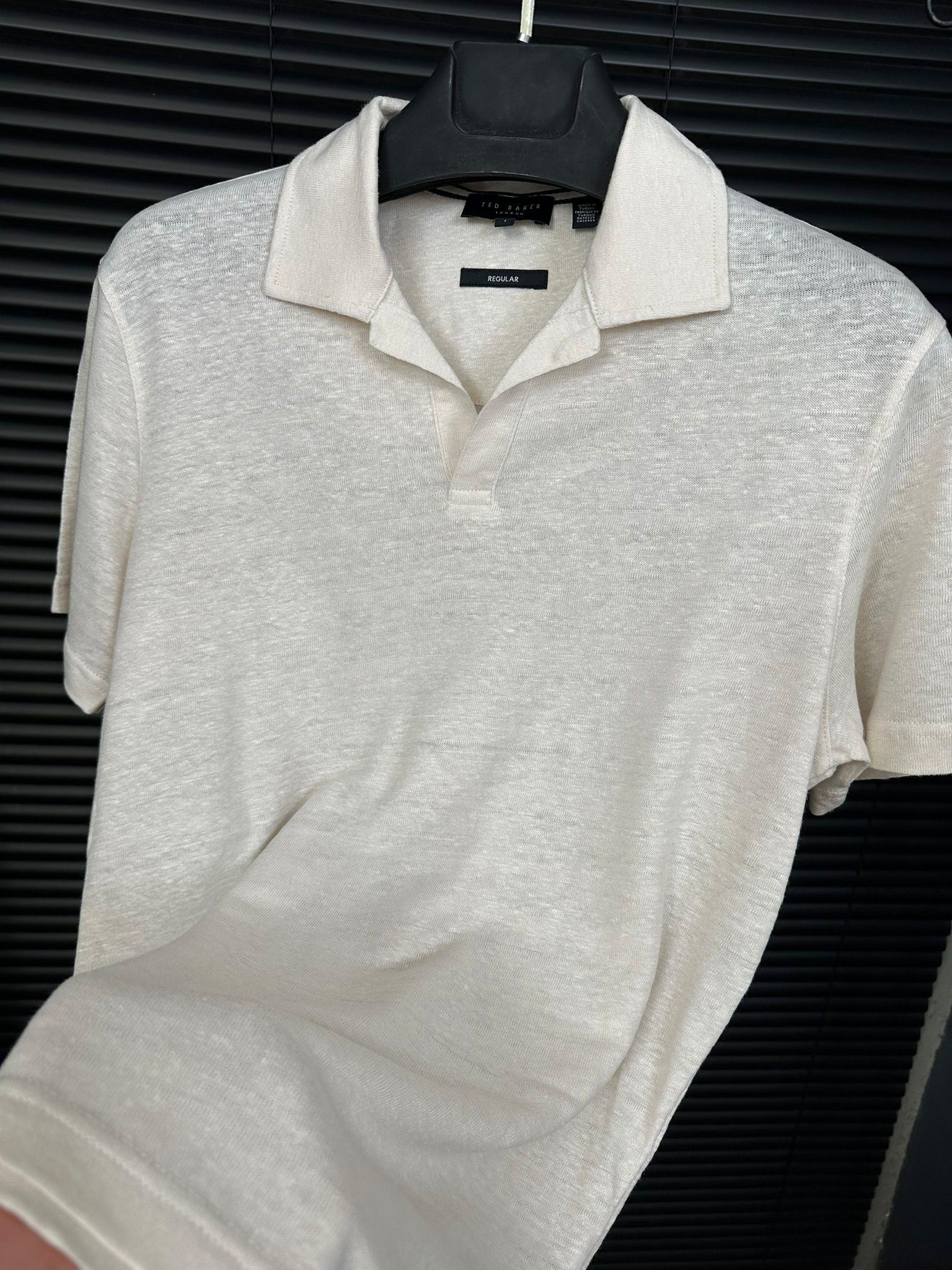 Merserize Kumaş Yakalı T-Shirt