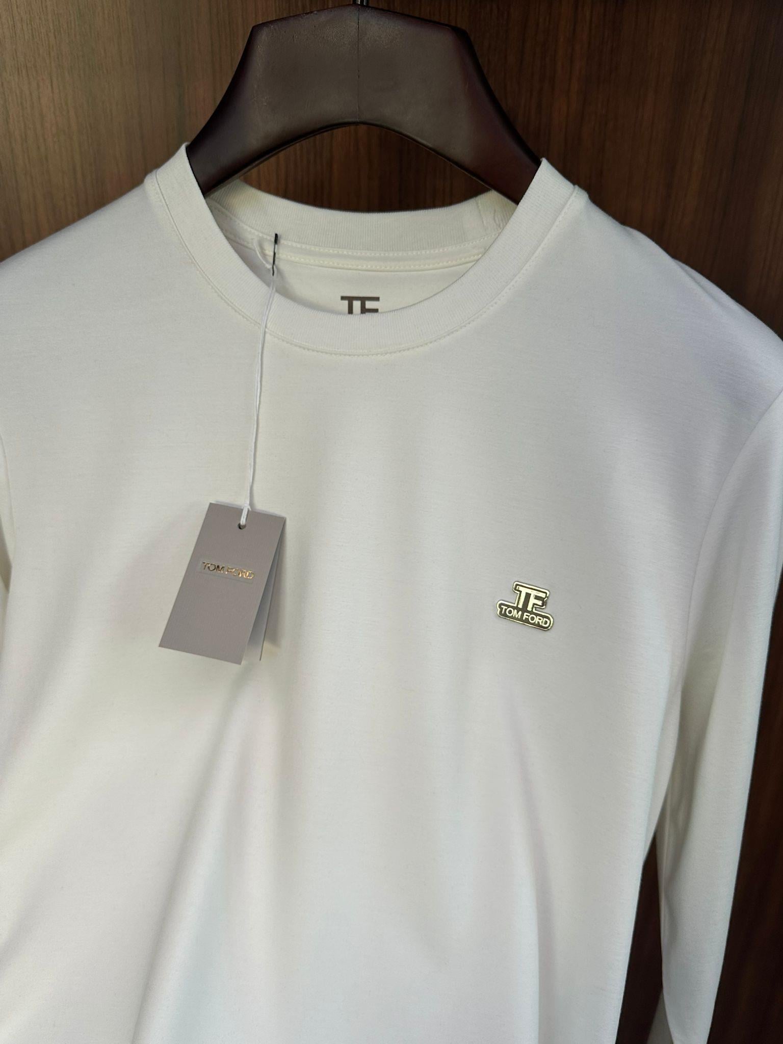 Metal Logolu Basic Sweatshirt