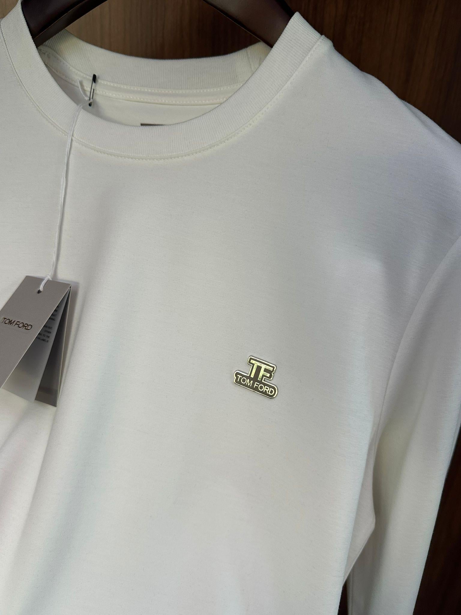 Metal Logolu Basic Sweatshirt