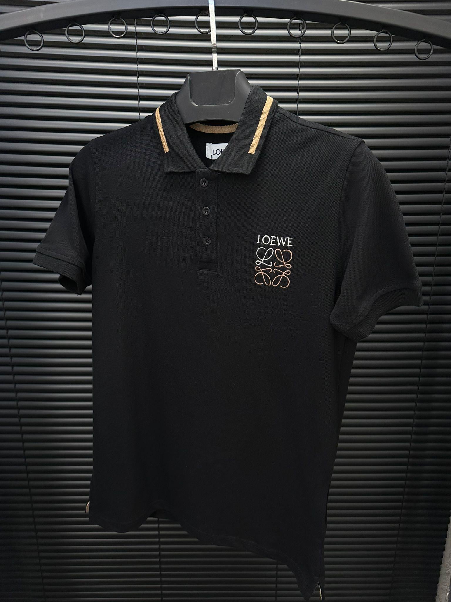 Nakış Baskılı Şerit Detaylı Yakalı T-Shirt - Beyaz