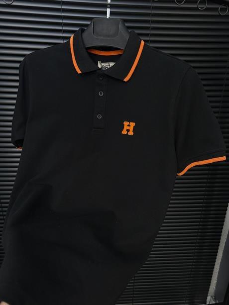 Nakış Göğüs Armalı Yakalı T-Shirt - Beyaz
