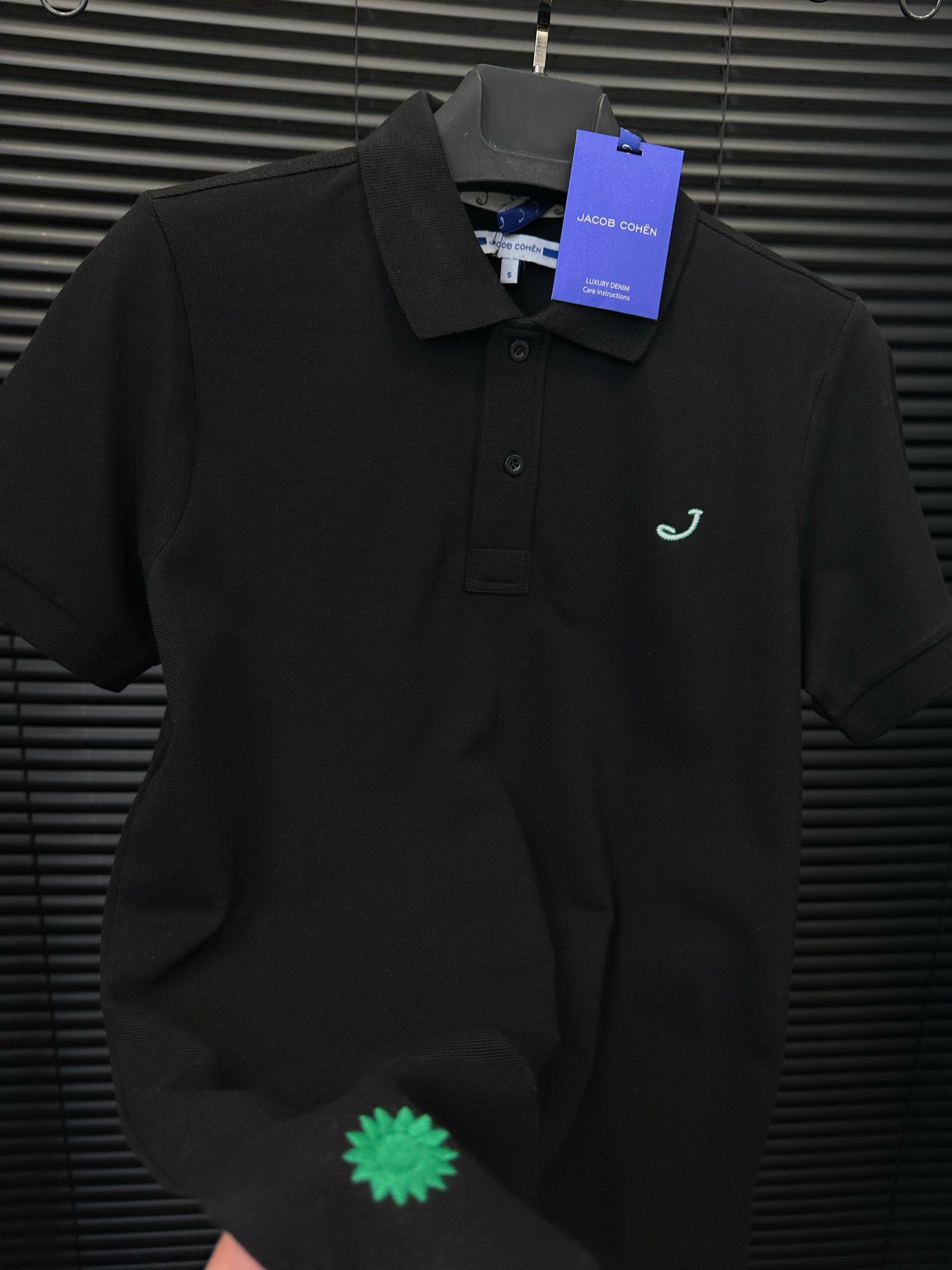 Nakış Logolu Kol Detaylı Yakalı T-Shirt