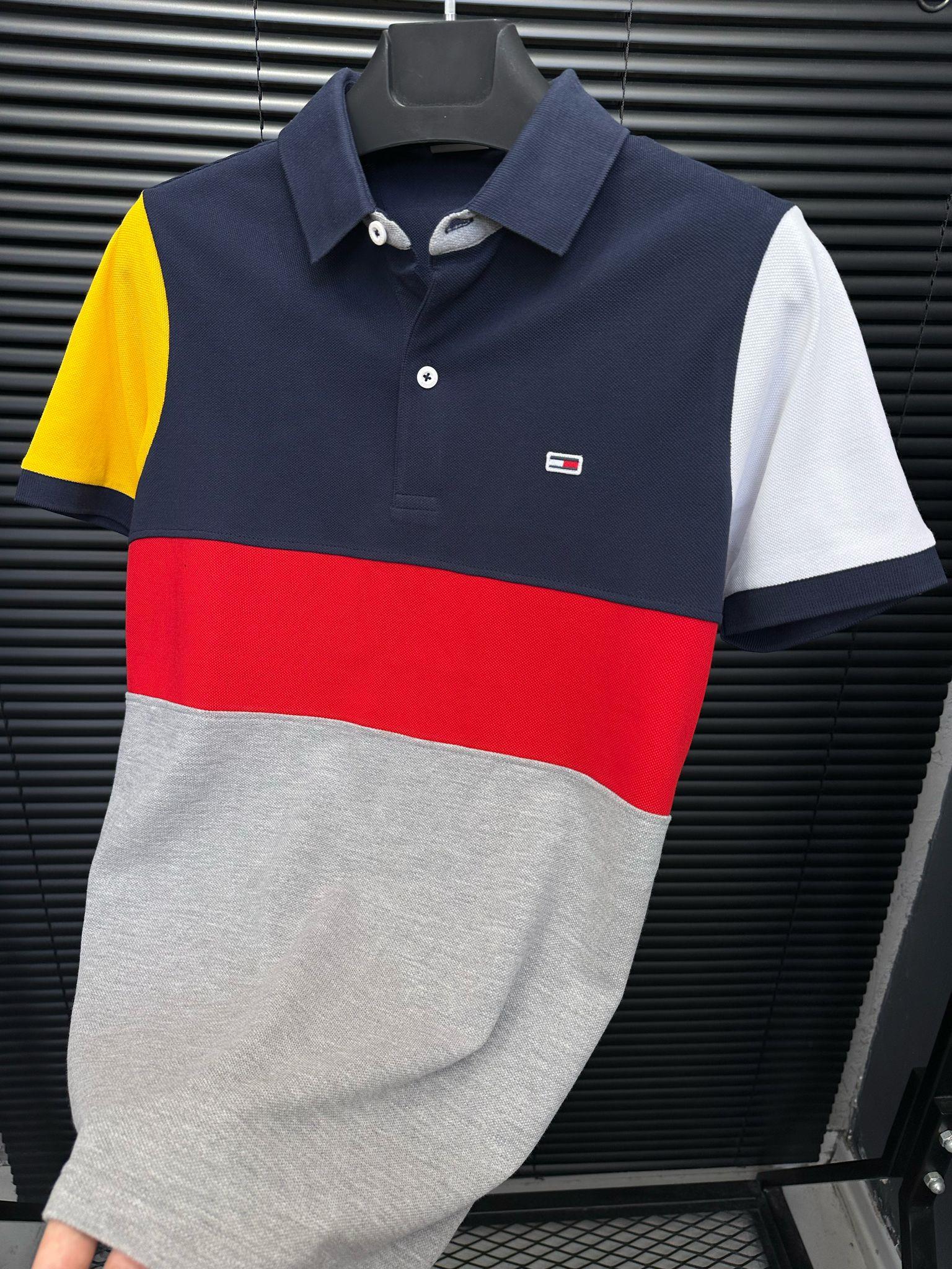 Renk Geçişli Nakış Armalı Yakalı T-Shirt - Lacivert
