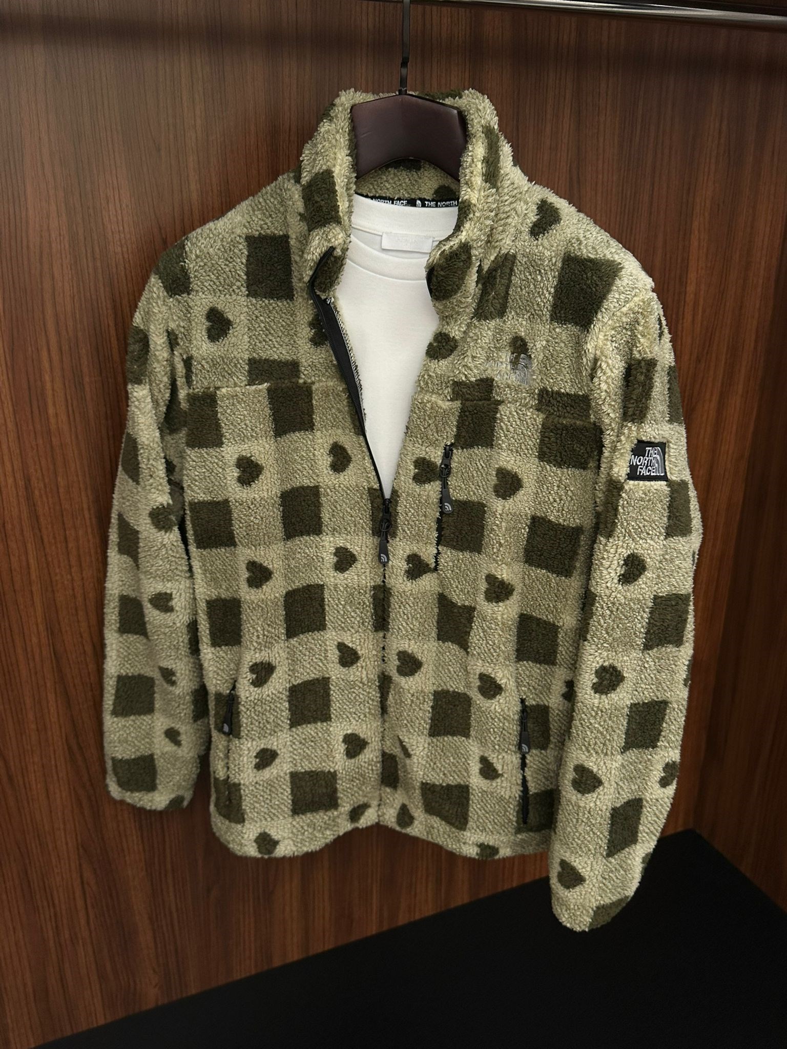 Dama Ve Kalp Desenli Peluş Ceket