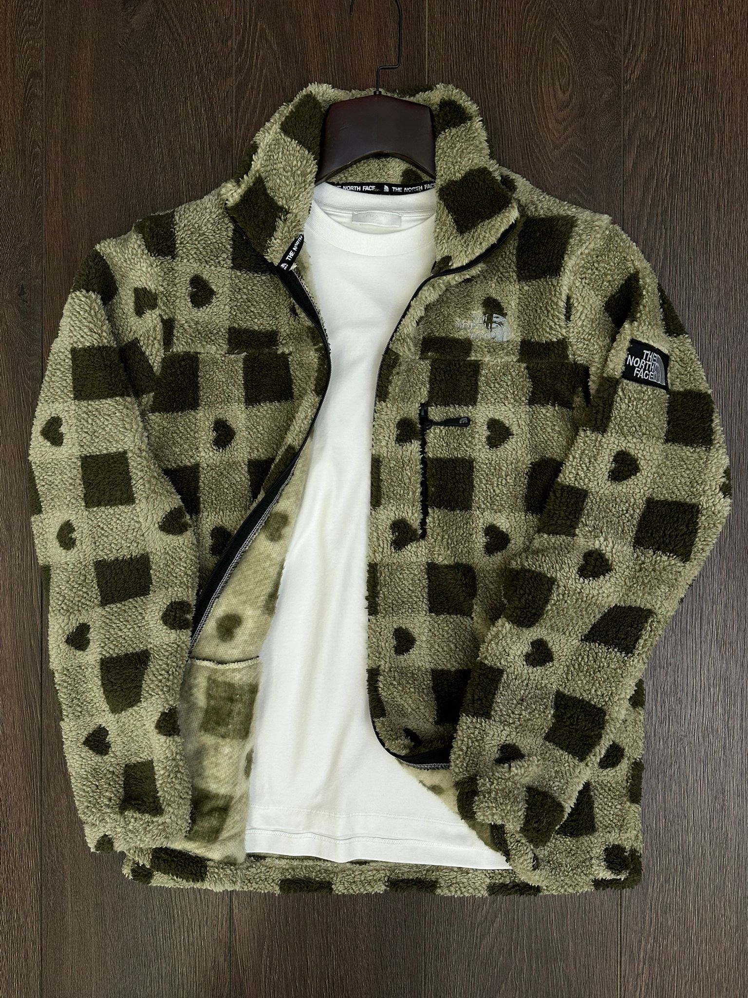 Dama Ve Kalp Desenli Peluş Ceket