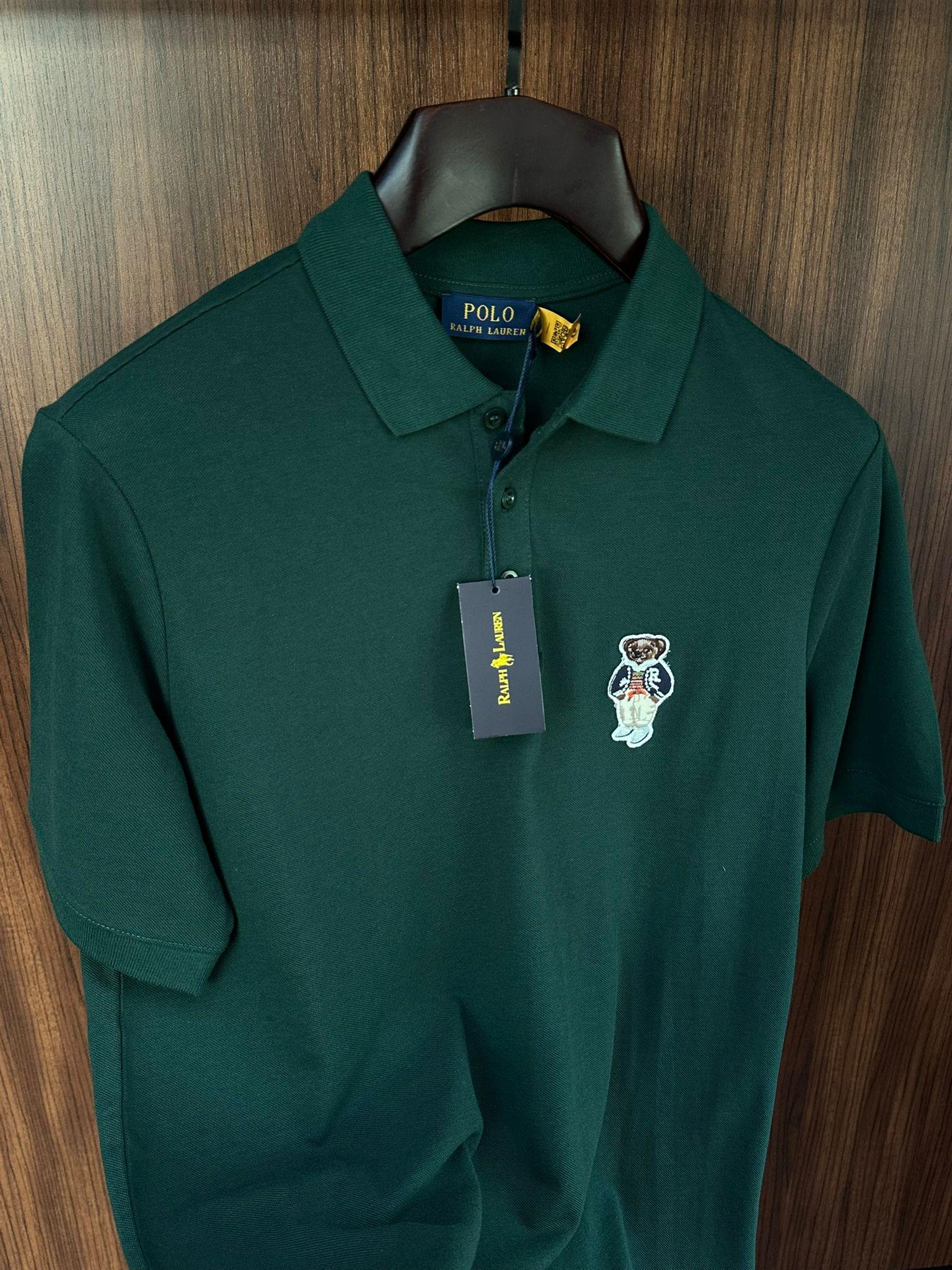 Göğüs Nakış Logolu Yakalı T-Shirt