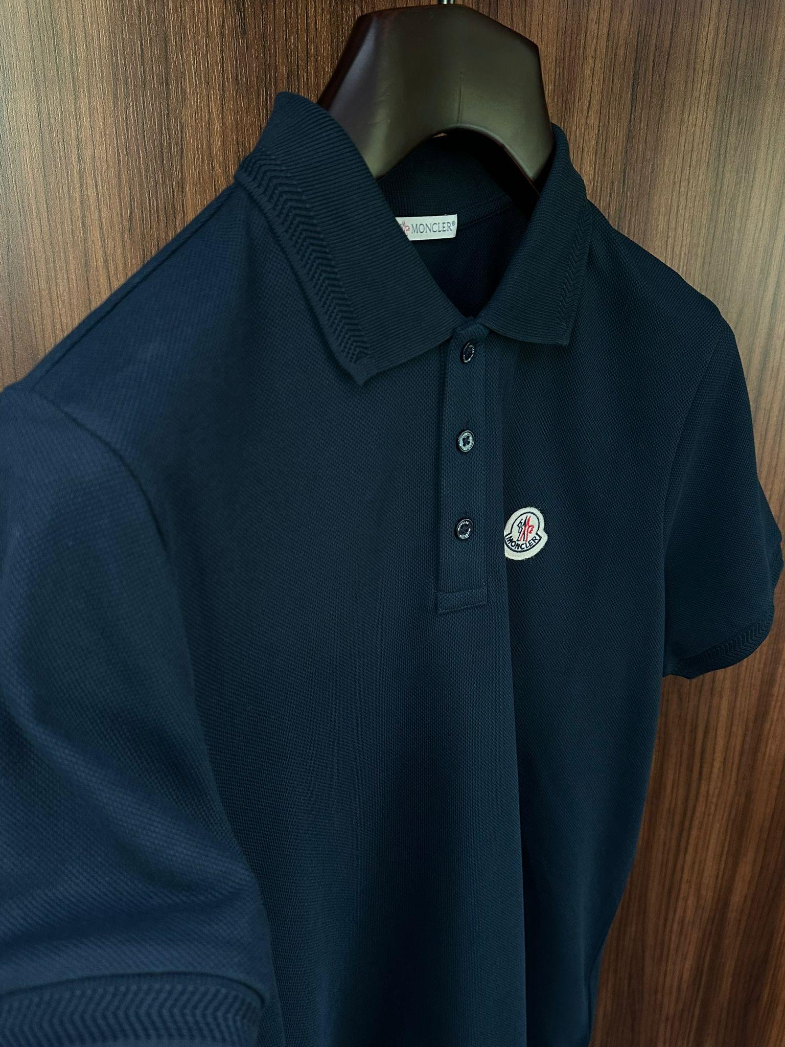 Nakış Logo Ve Yaka Detaylı Yakalı T-Shirt