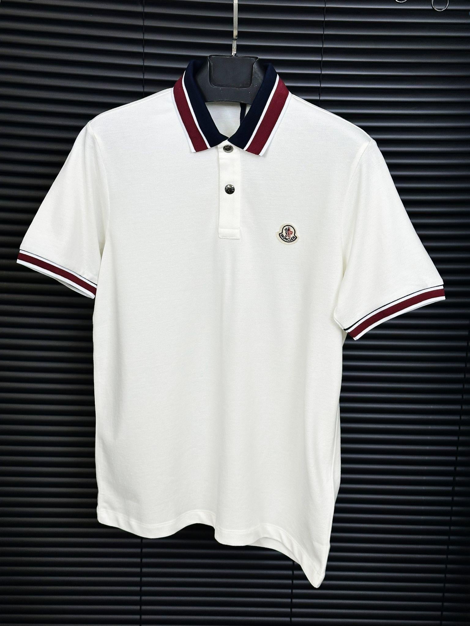 Nakış Logolu Pike Kumaş Polo Yaka  T-shirt