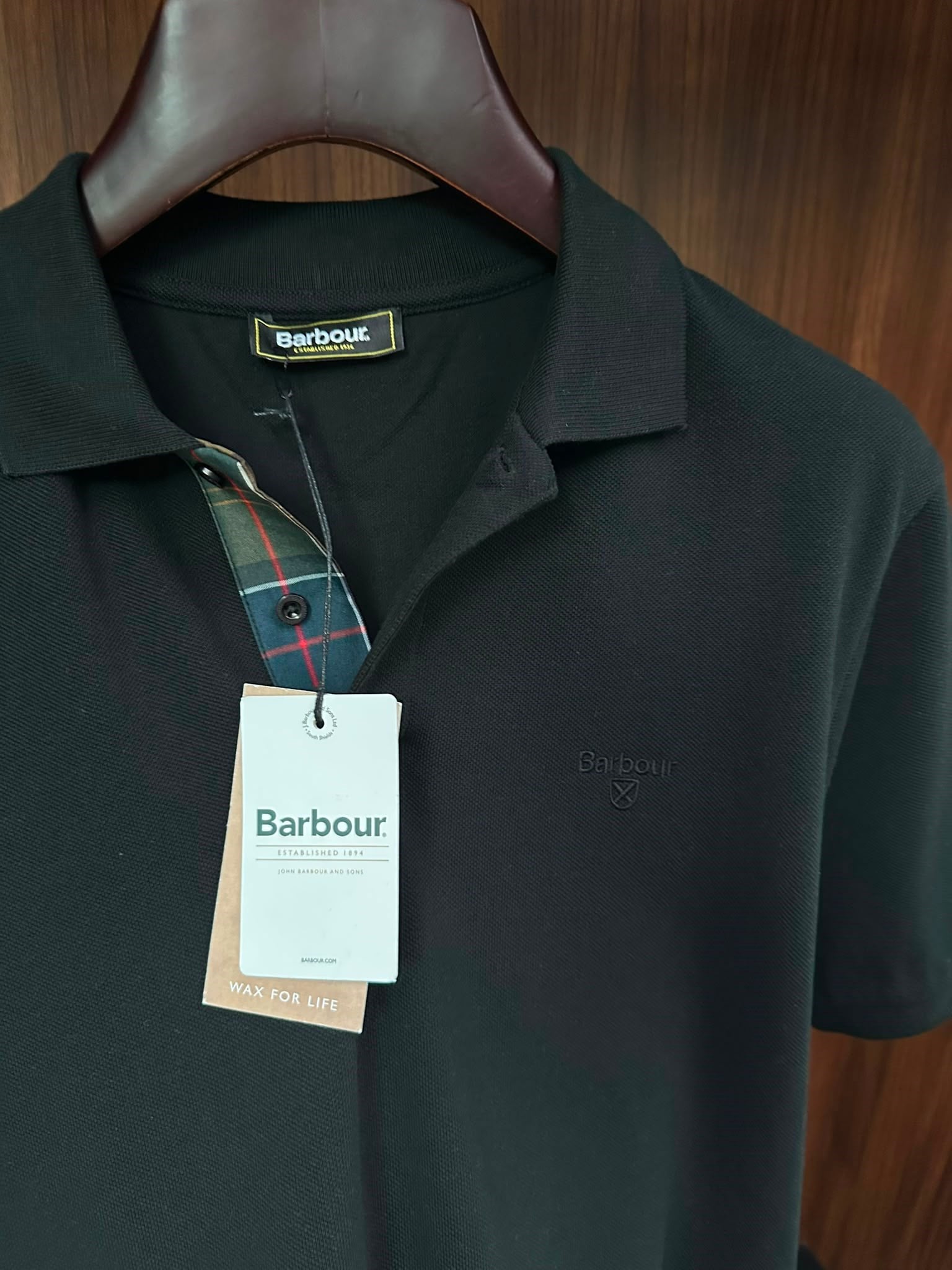 Nakış Logolu Pike Kumaş Yakalı T-Shirt