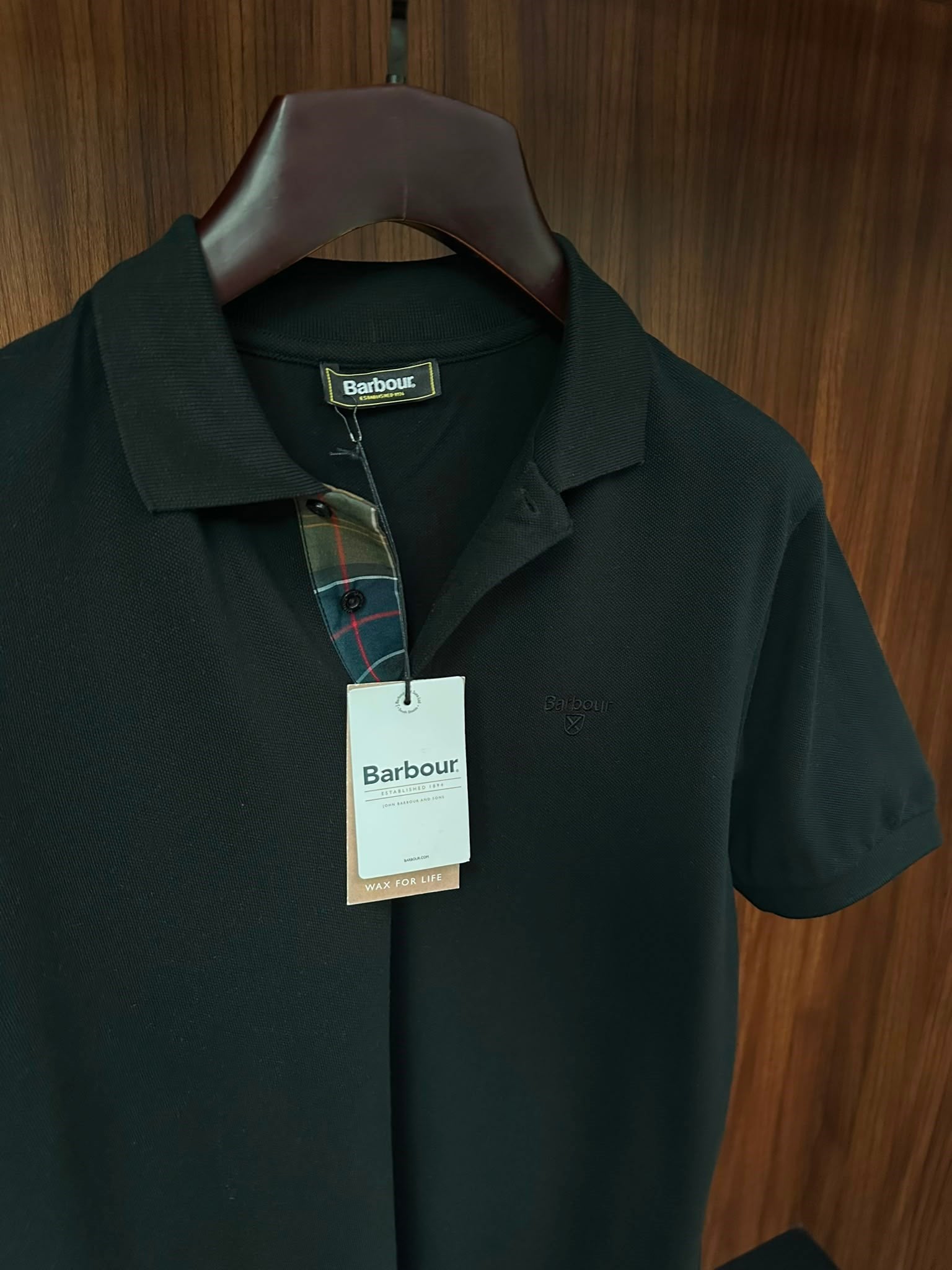 Nakış Logolu Pike Kumaş Yakalı T-Shirt